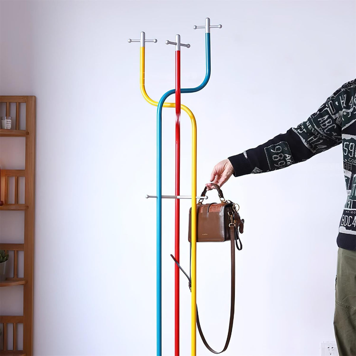 Albion Floor Coat Rack – detail 2