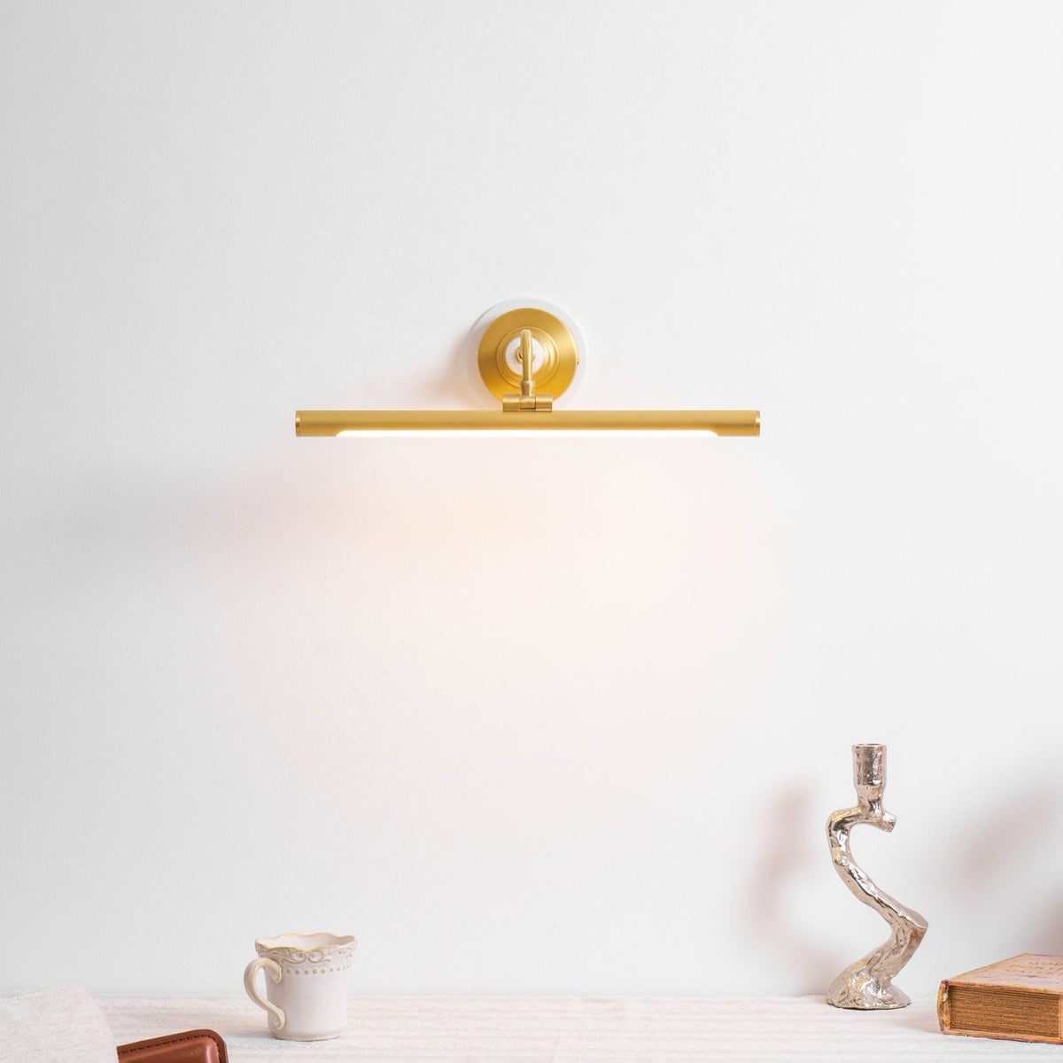 Archer Art Linear Wall Light – detail 11