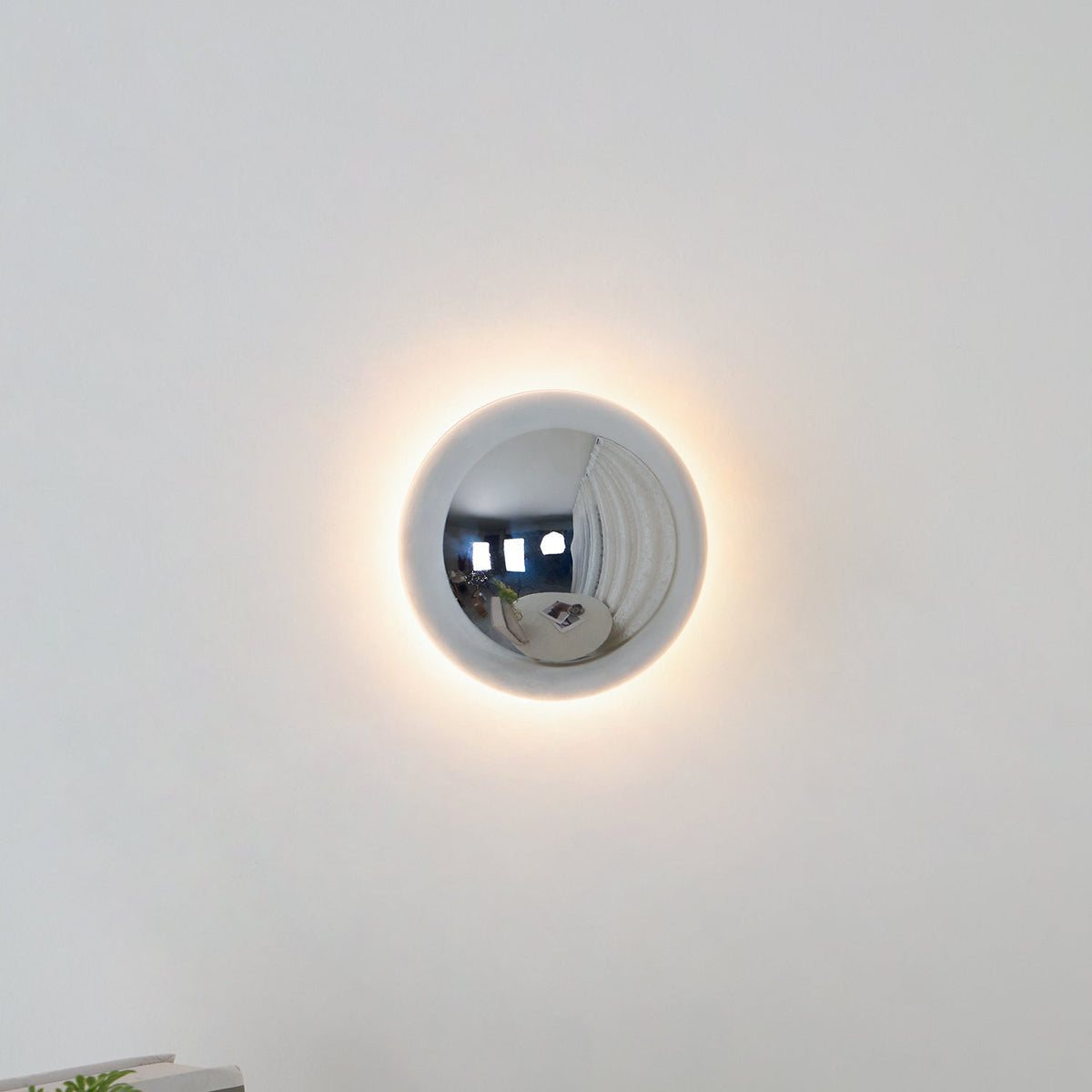 Aurum Sphere Wall Sconce – detail 15