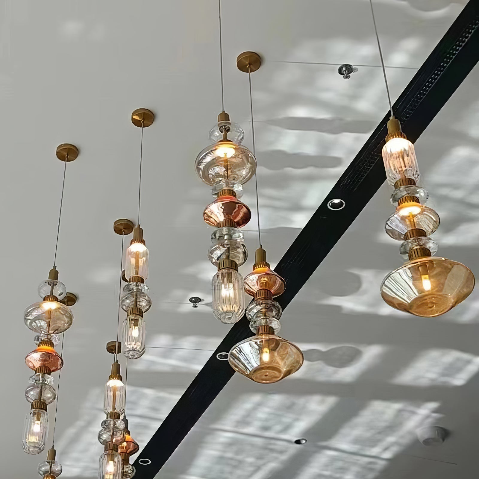 Lampada a sospensione globo Nelivo