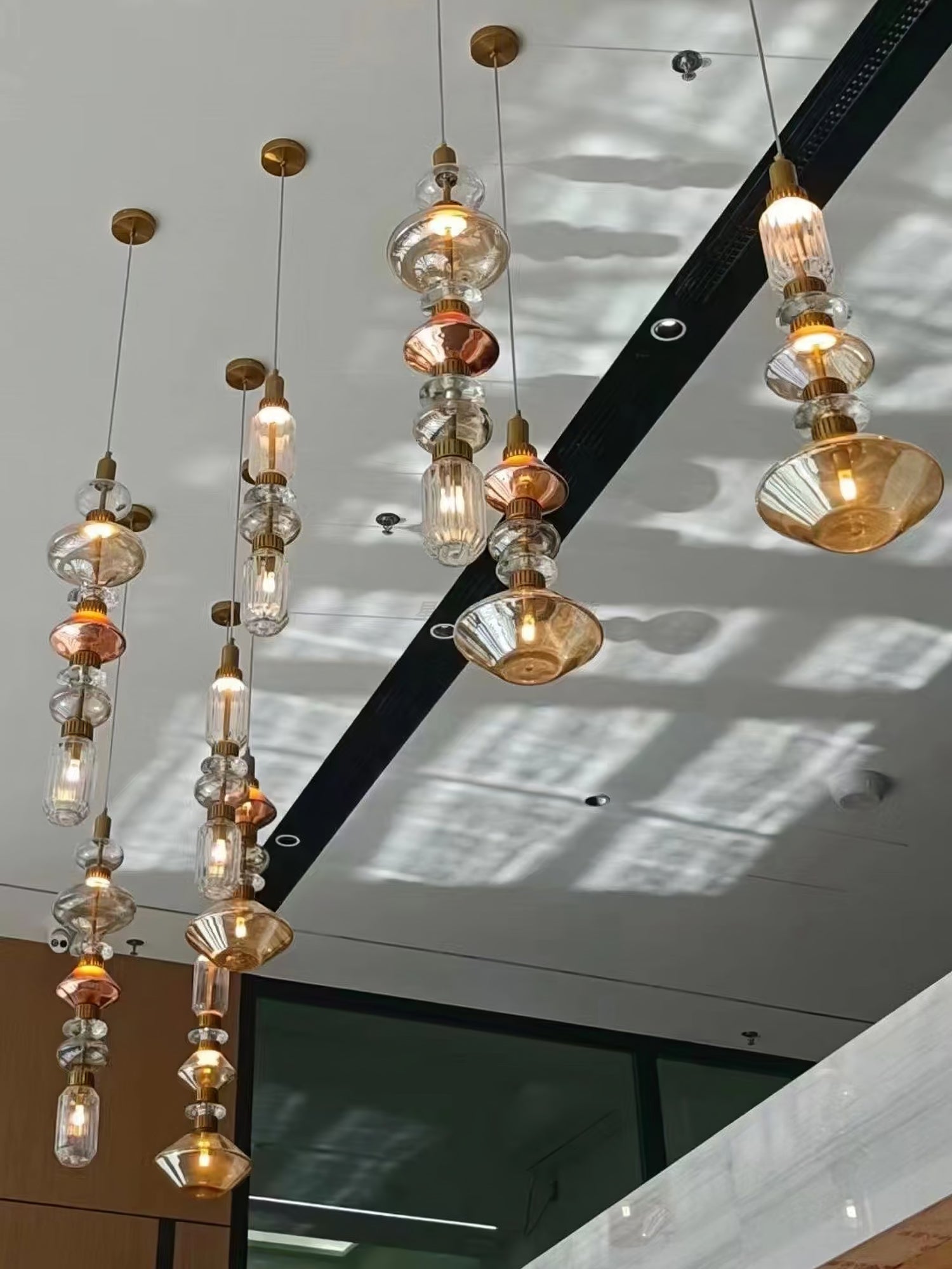 Lampada a sospensione globo Nelivo