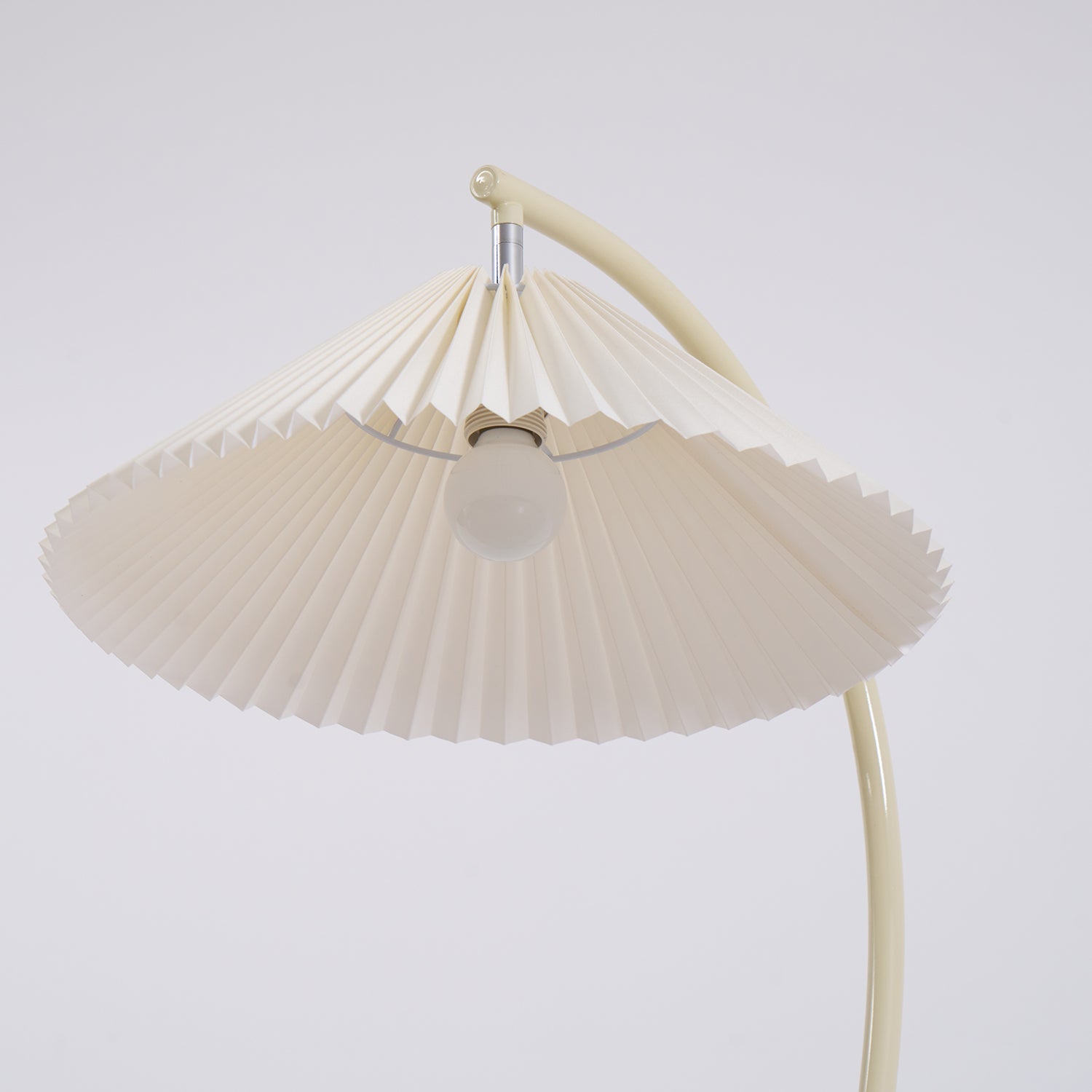 Lampada da terra Renvela