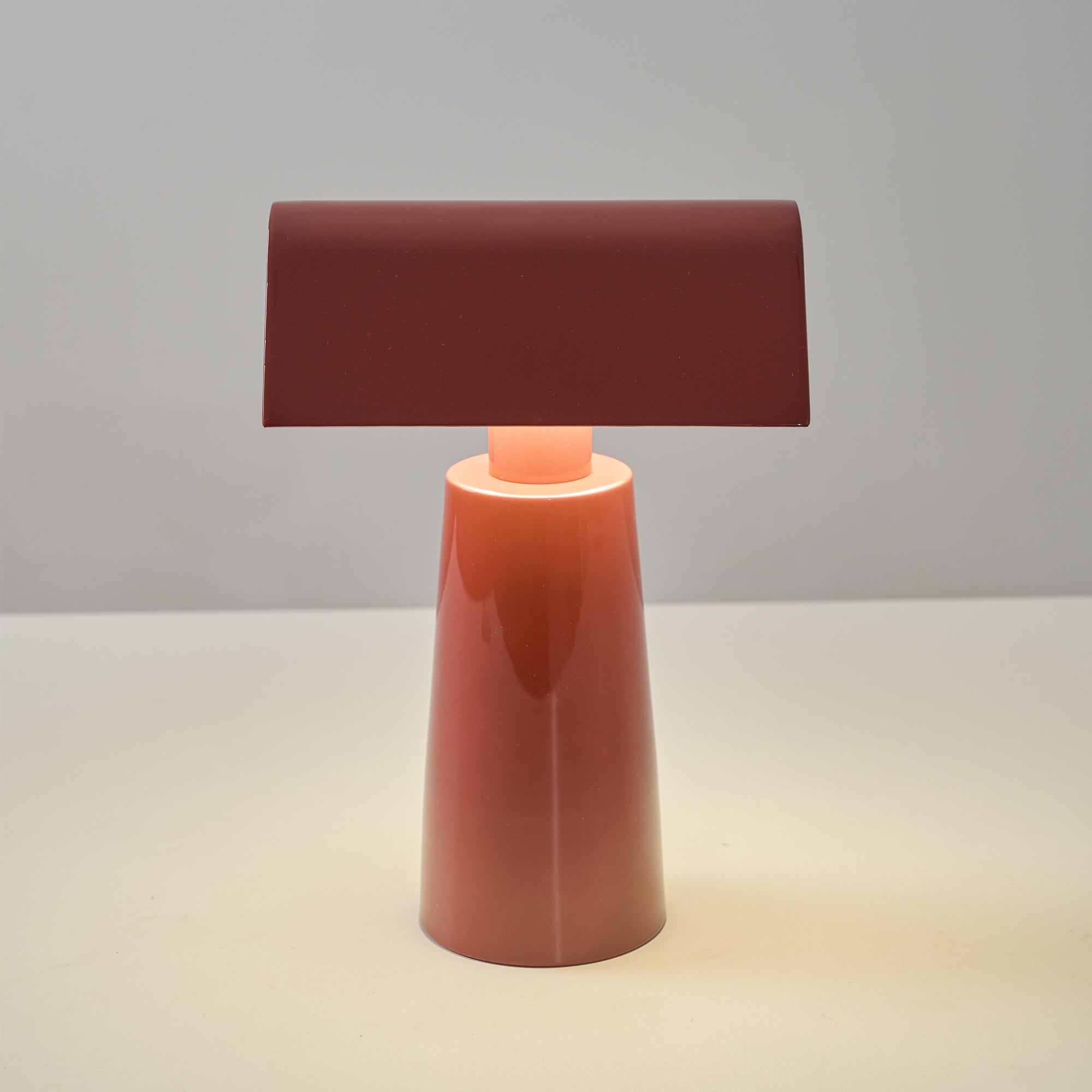 Lampada da tavolo da esterno Calamieno