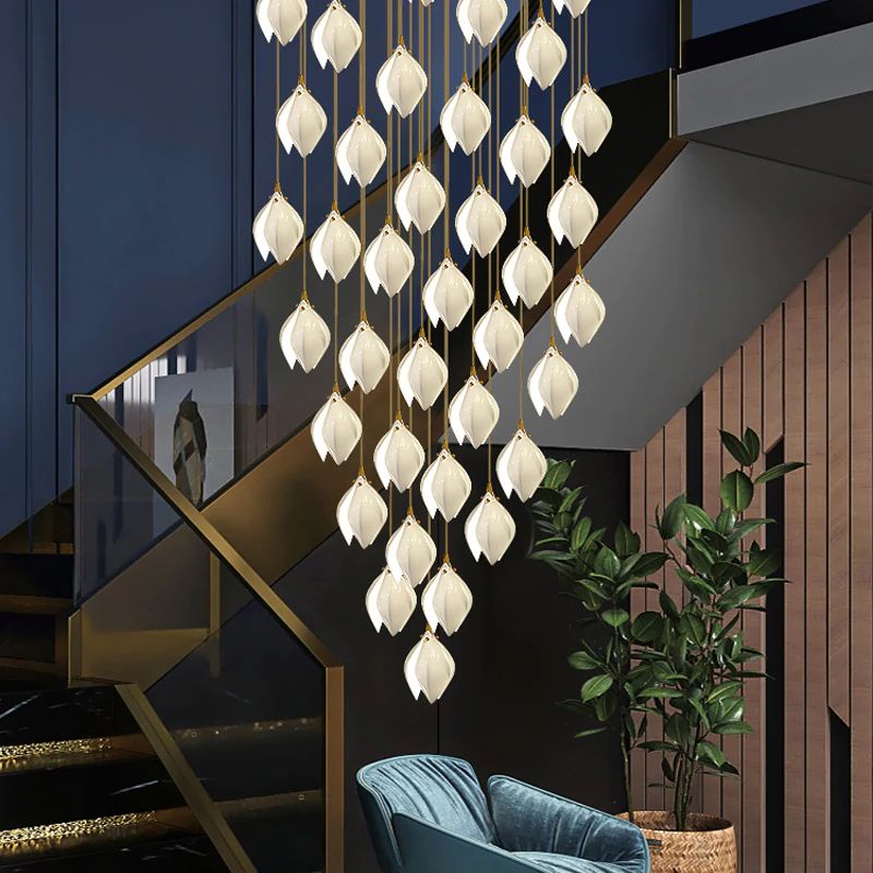 Lampada a sospensione floreale Fenoriano