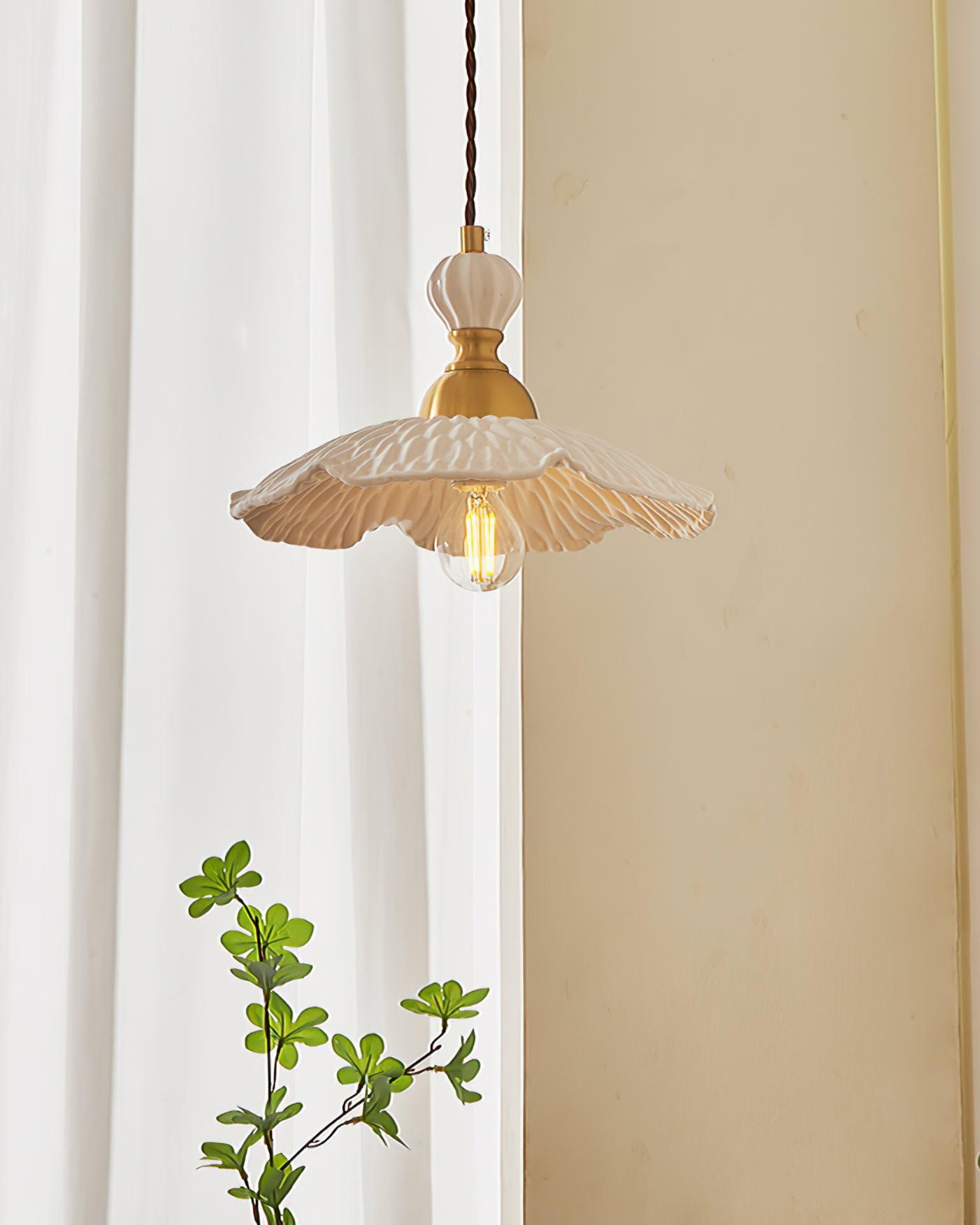Lampada a sospensione scolpita Daldora