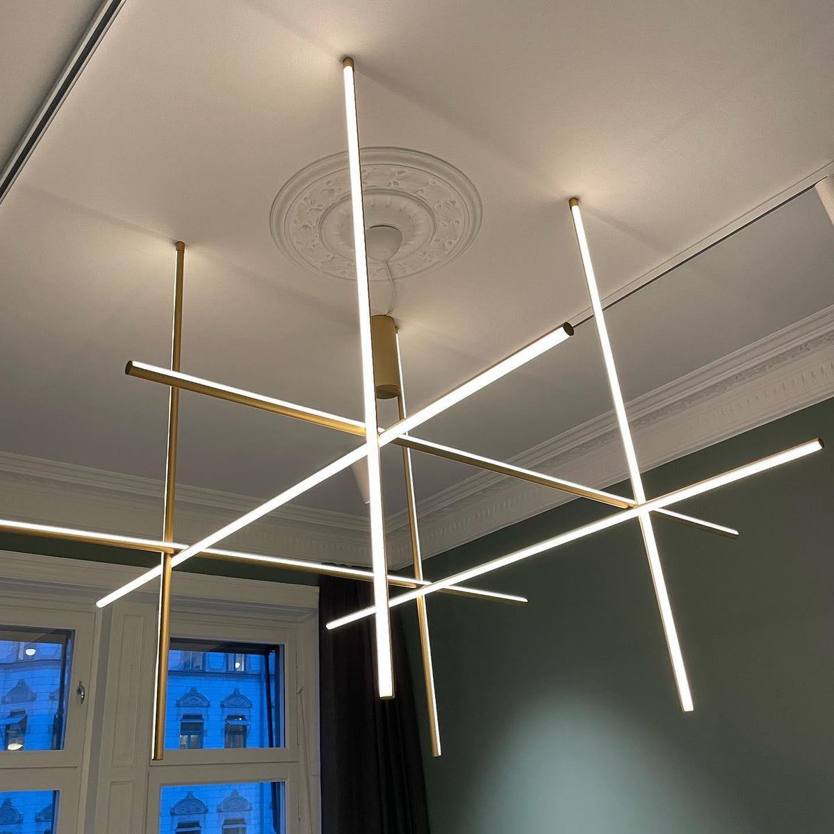 Gridline Linear Chandelier – detail 32
