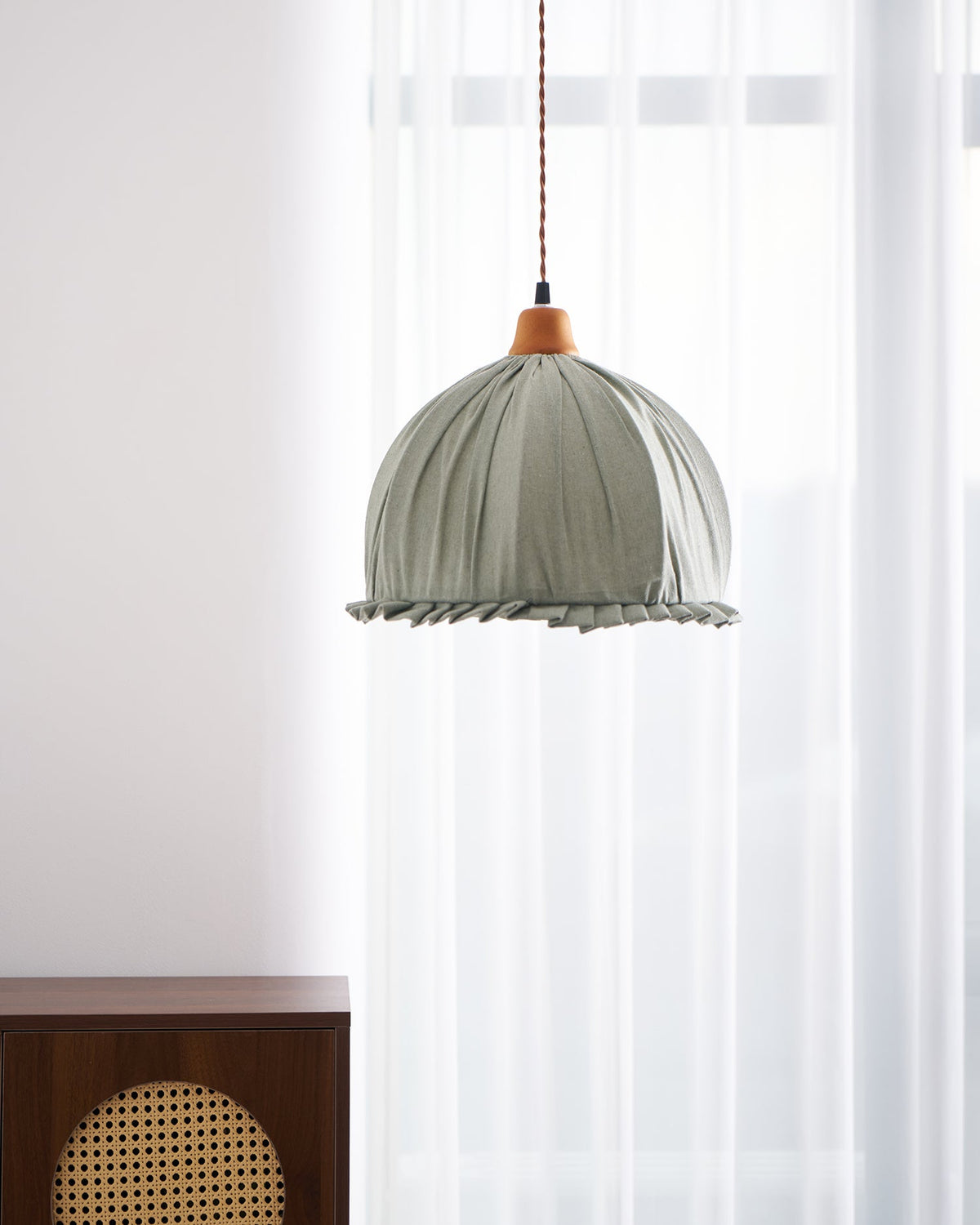 Lampada a sospensione rotonda Silenre