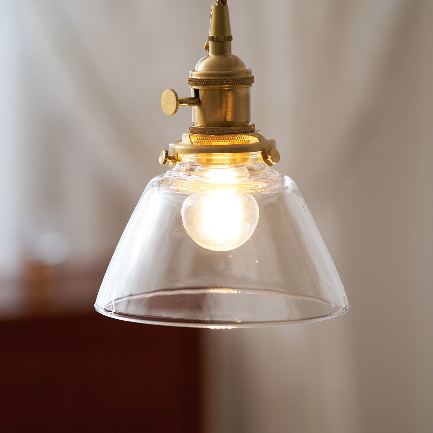 Lampada a sospensione Dolino