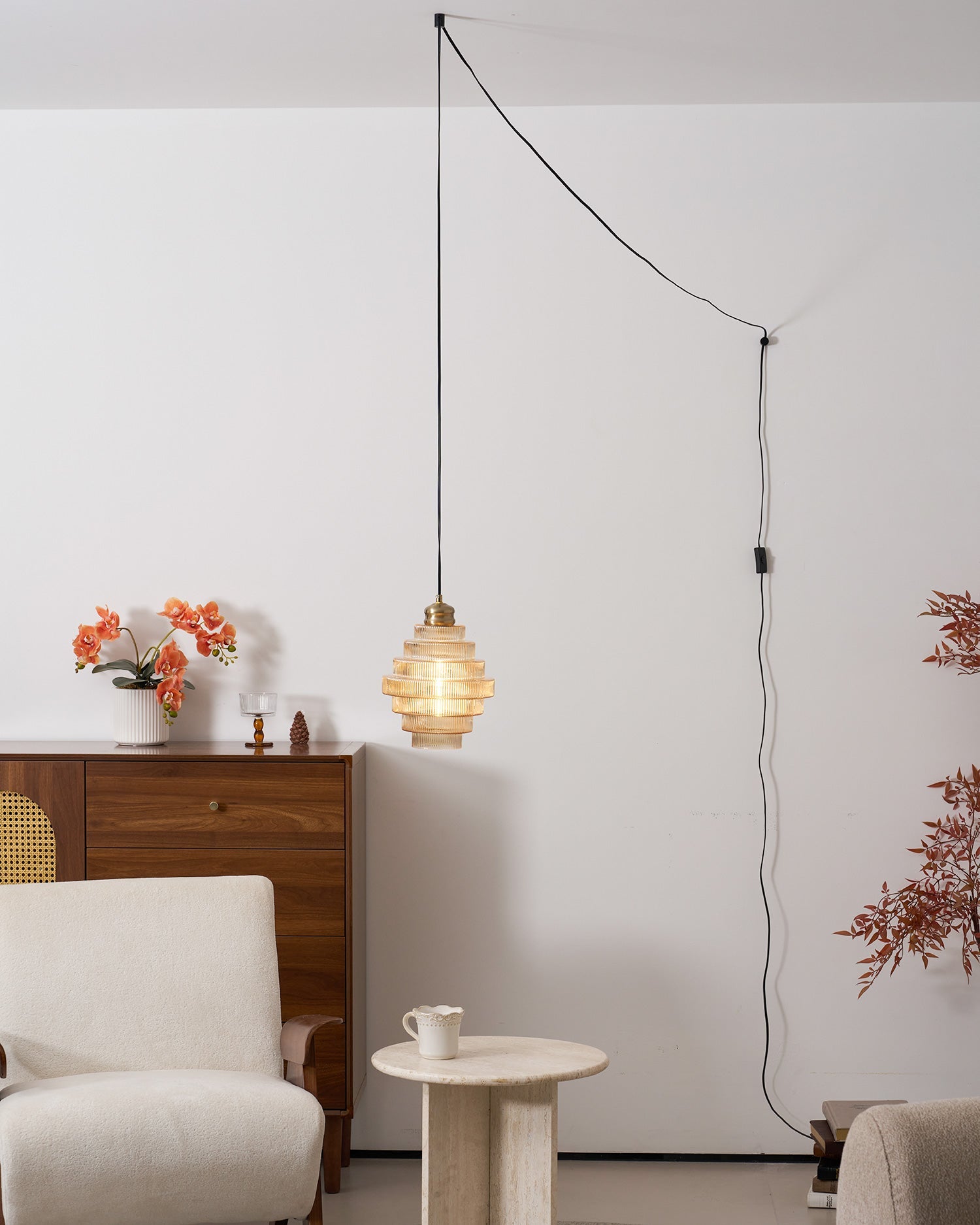 Lampada a sospensione scanalata Braua