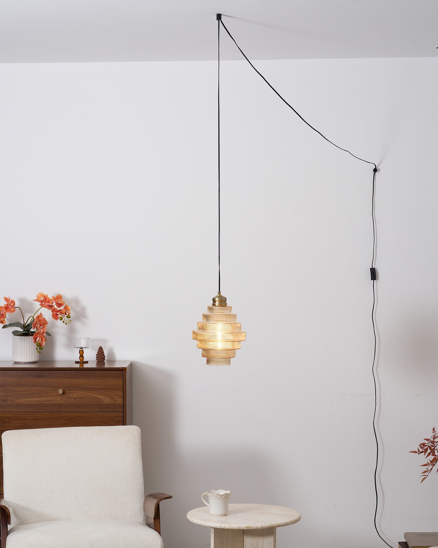 Lampada a sospensione scanalata Braua