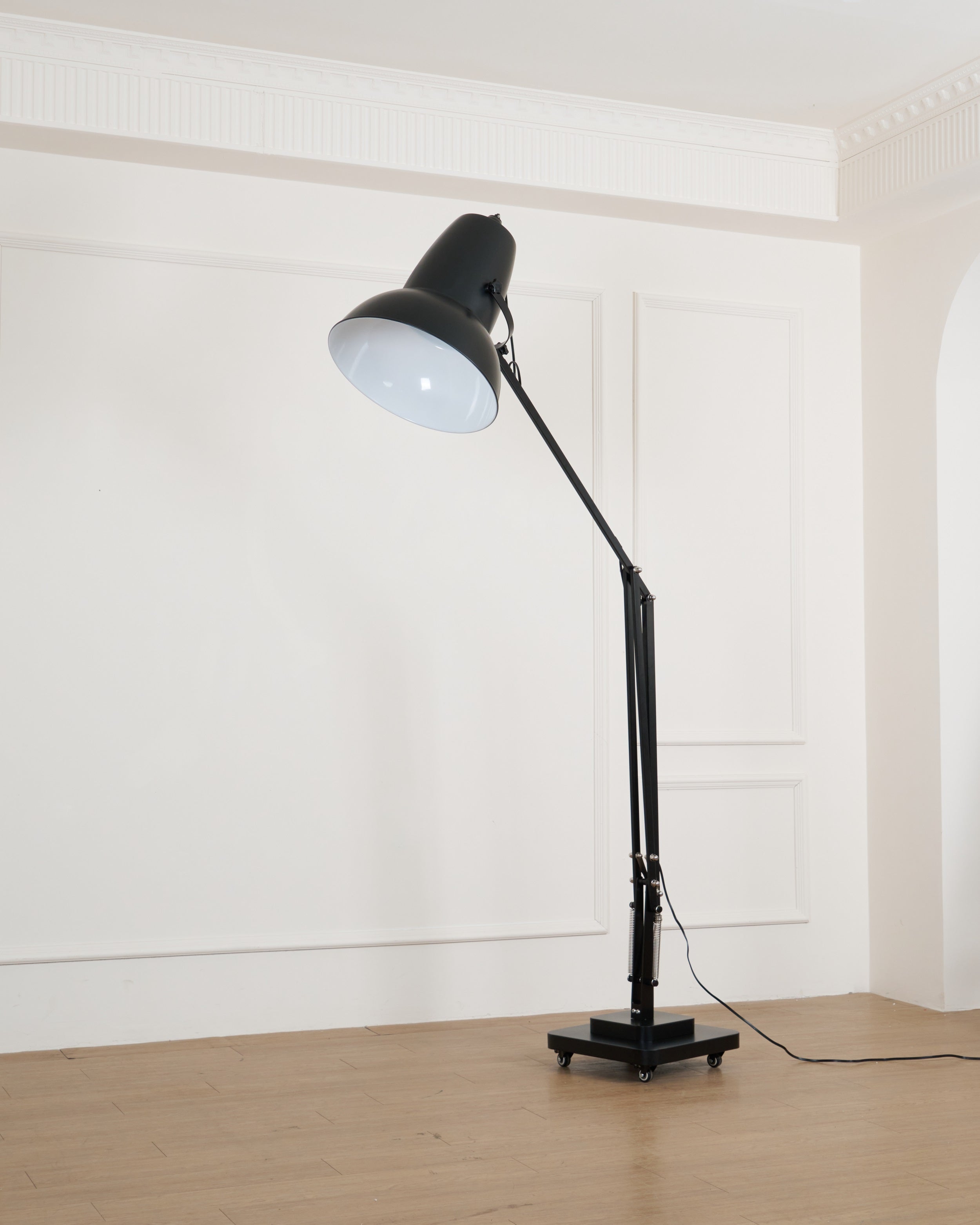 Lampada da terra articolata Moleno