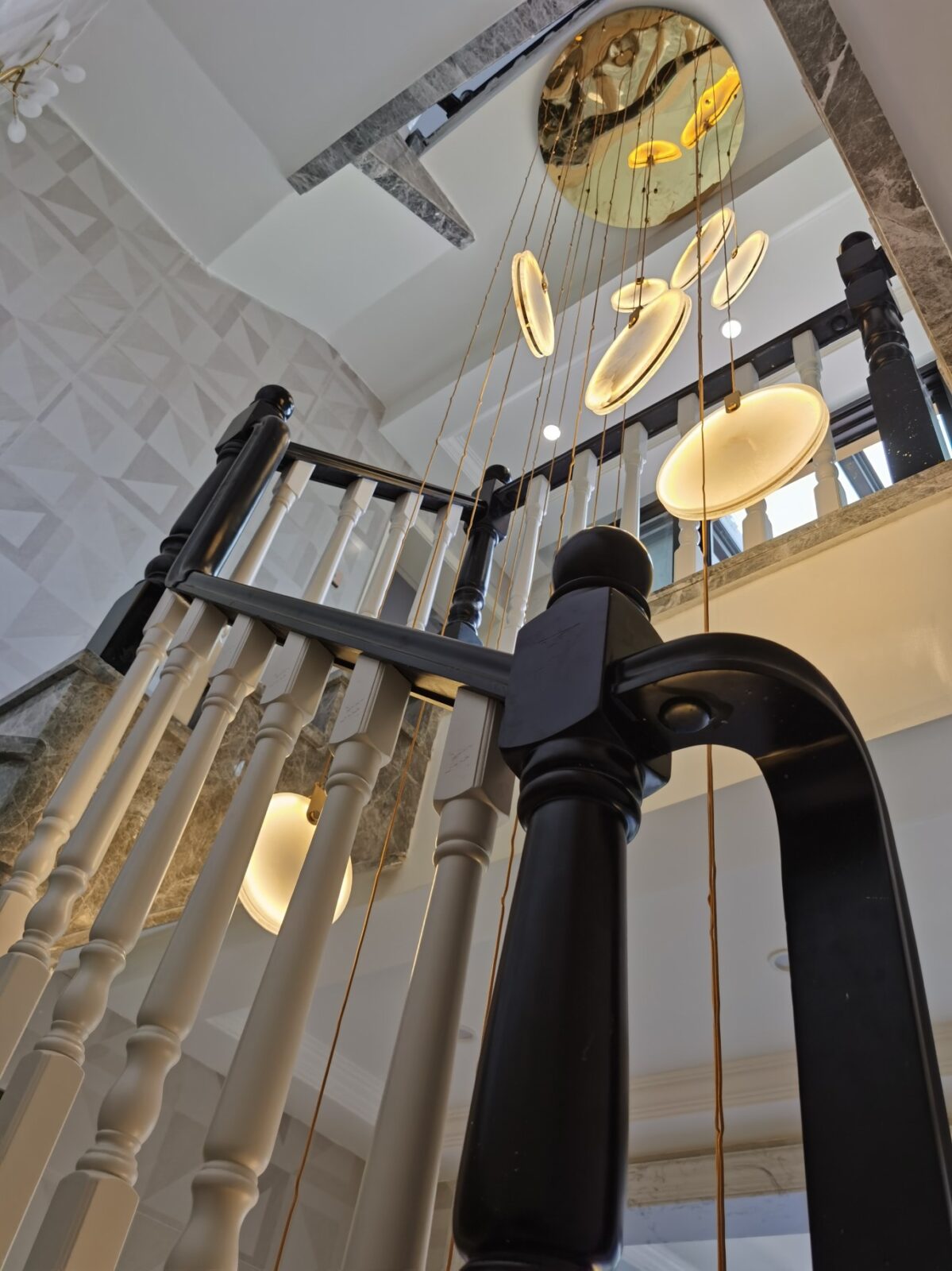 Lampada a sospensione geometrica Falio
