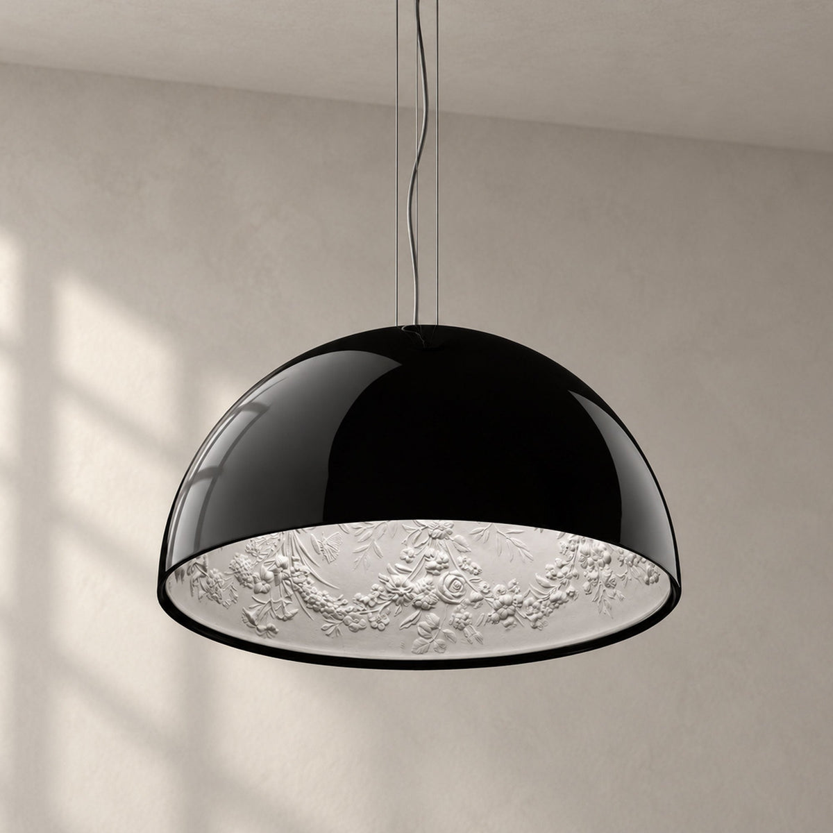 Lampada a sospensione emisferica Noiloia