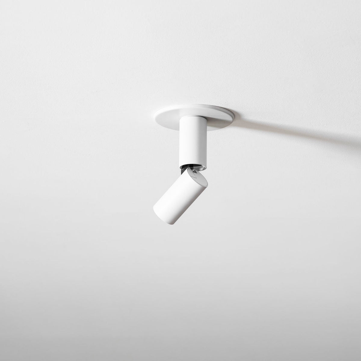 Julian Adjustable Surface Downlight – detail 38