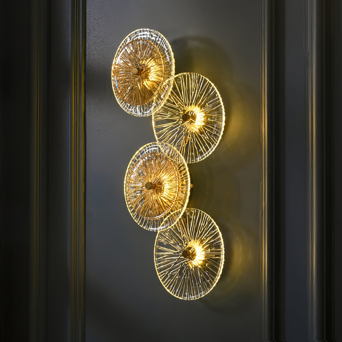 Lotus Leaves Wall Lamp – detail 5