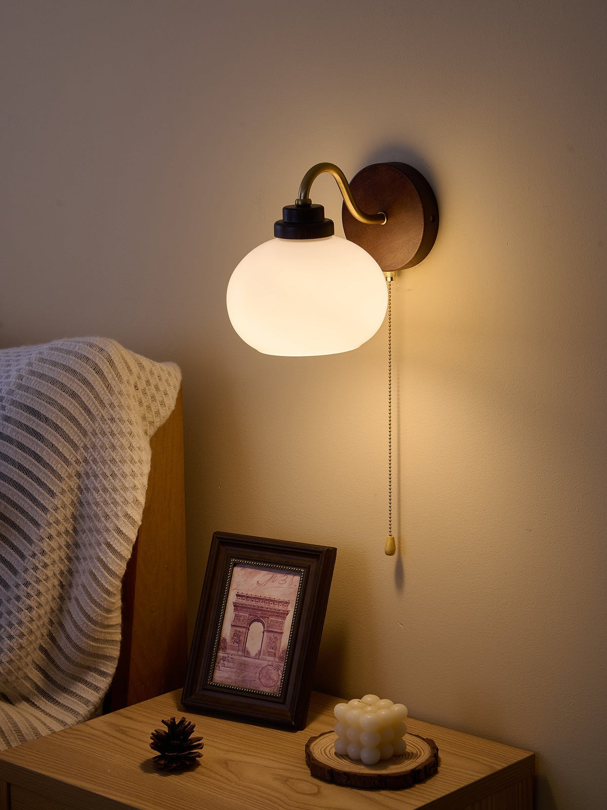 Lumea Crest Wall Lamp – detail 24