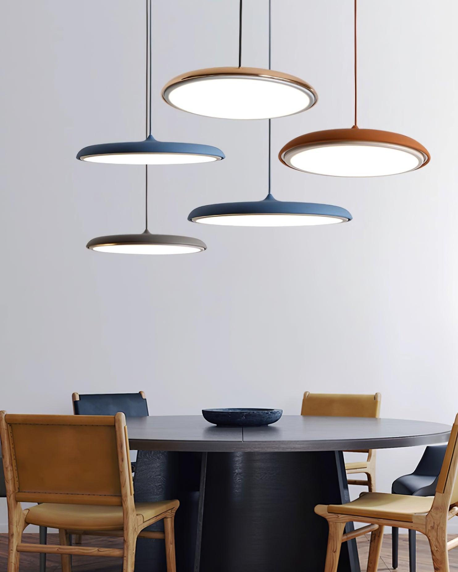 Lampada a sospensione rotonda Luciro