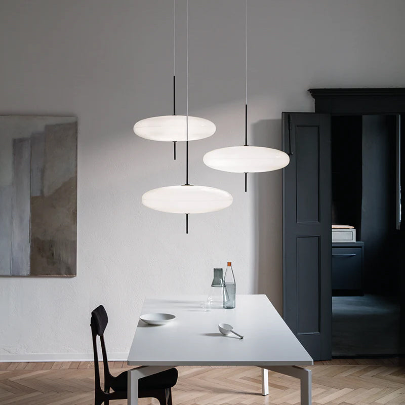 Lampada a sospensione ellittica Chiavvera