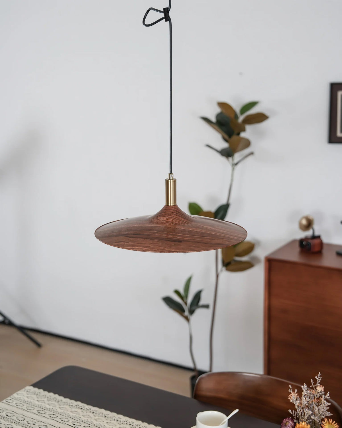 Lampada a sospensione articolata Monelio