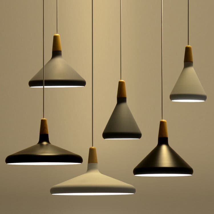 Lampada a sospensione conica Zalivaira