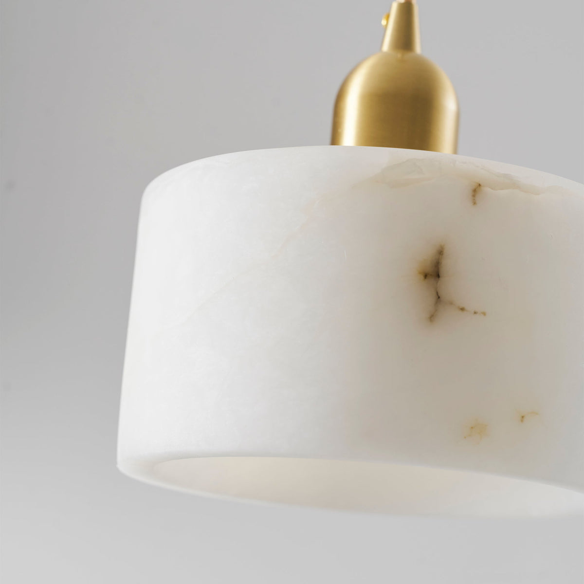 Odyssey Alabaster Pendant Light – detail 33