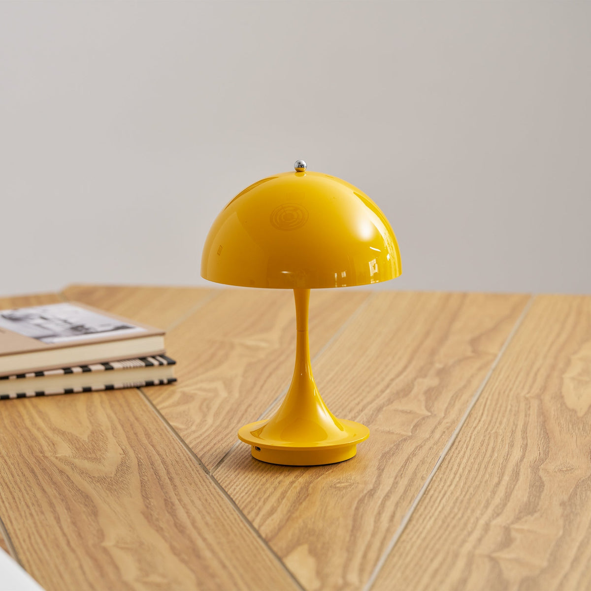 Lampada da tavolo da esterno Isoro