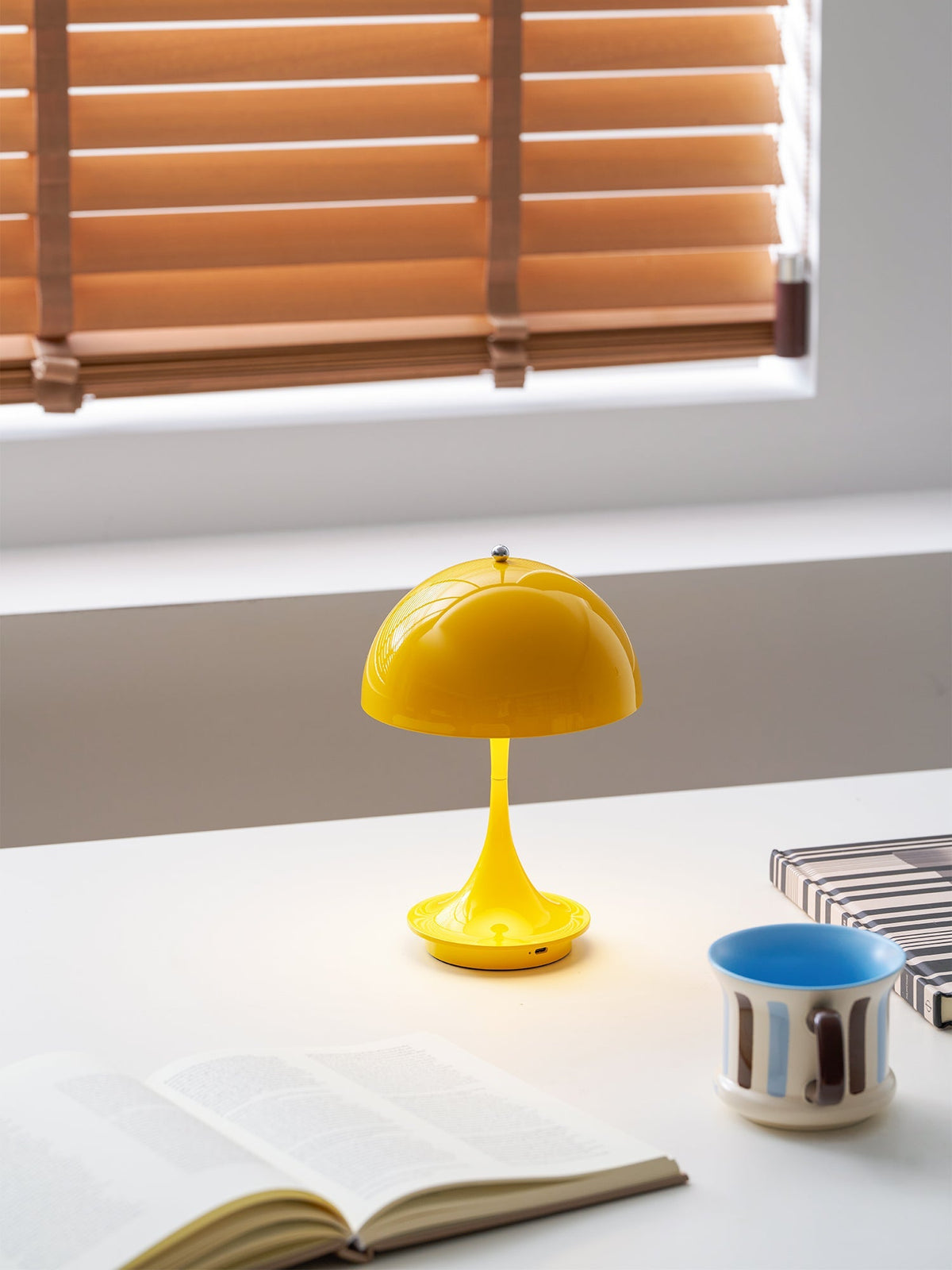 Lampada da tavolo da esterno Isoro