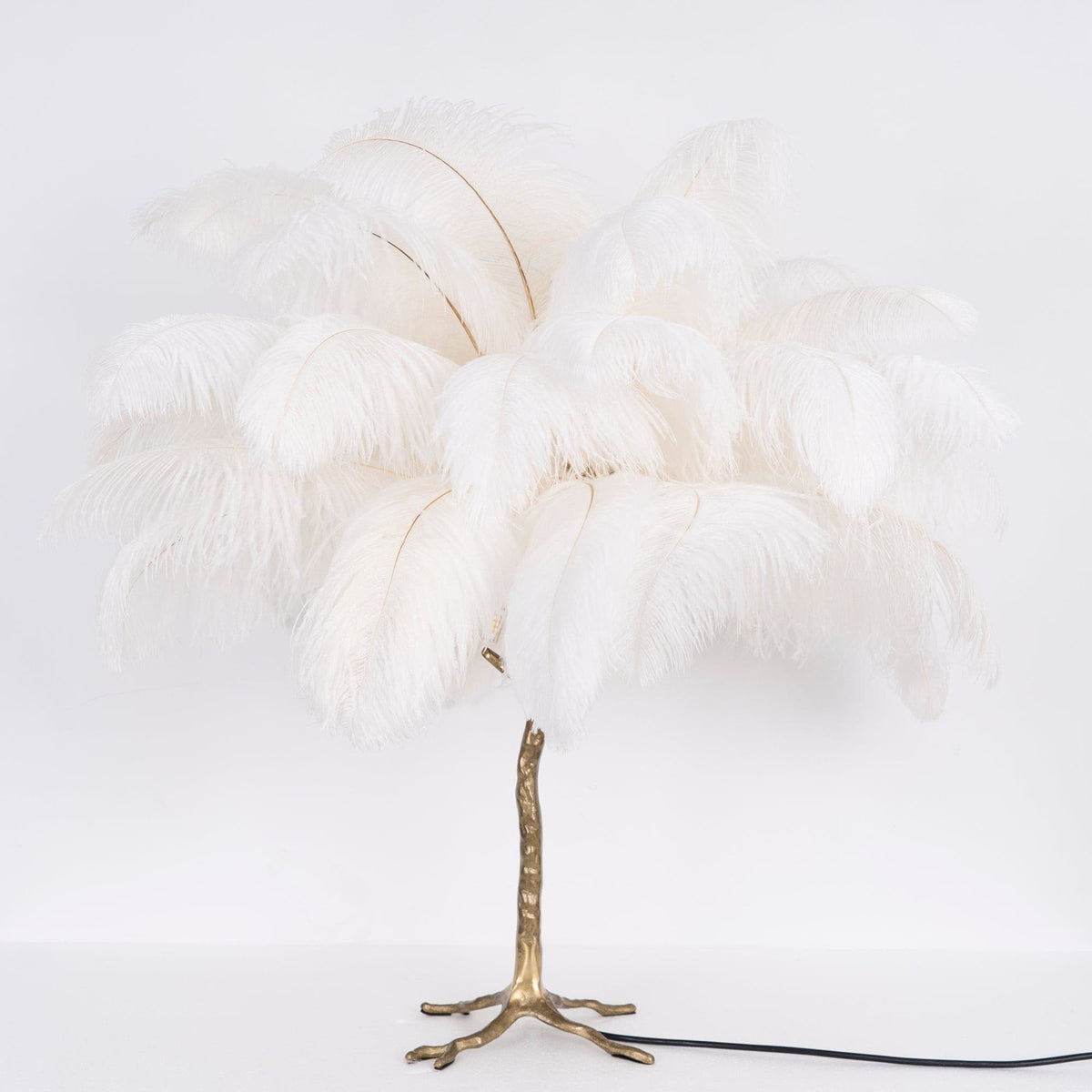 Dekorfine Ostrich Feather Table Lamp — Detail View 61