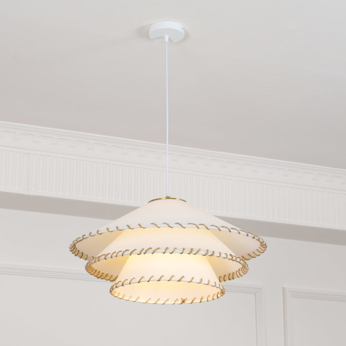 Lampada a sospensione conica Tanorelia