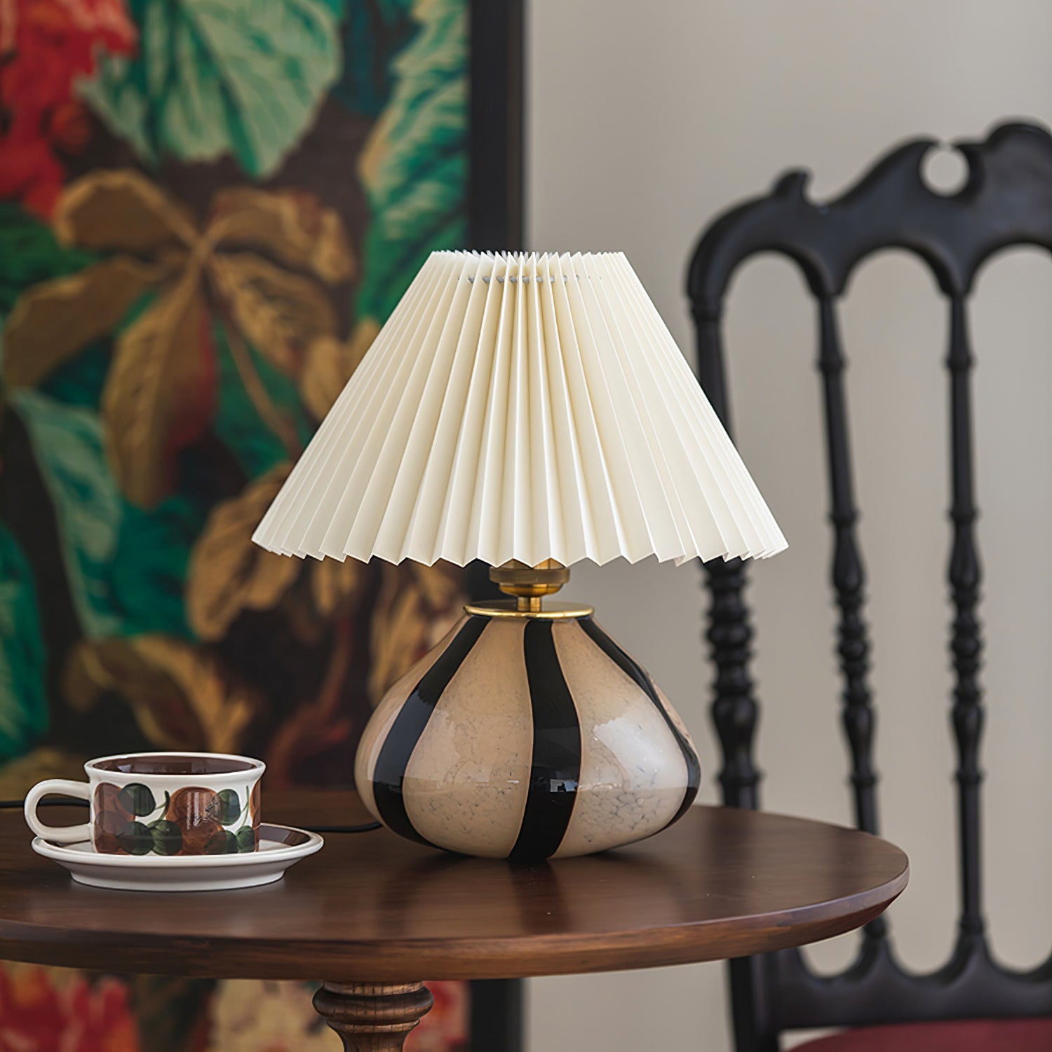 Lampada da tavolo plissettata Sanino