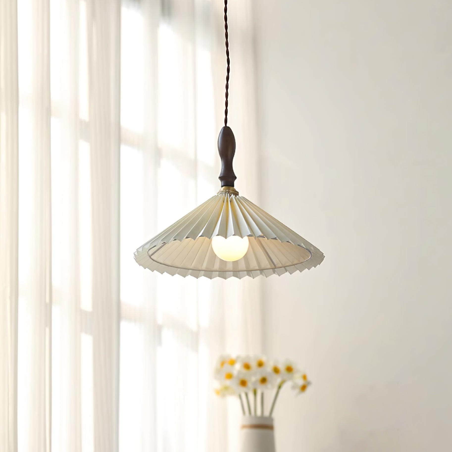 Lampada a sospensione plissettata Lavelale