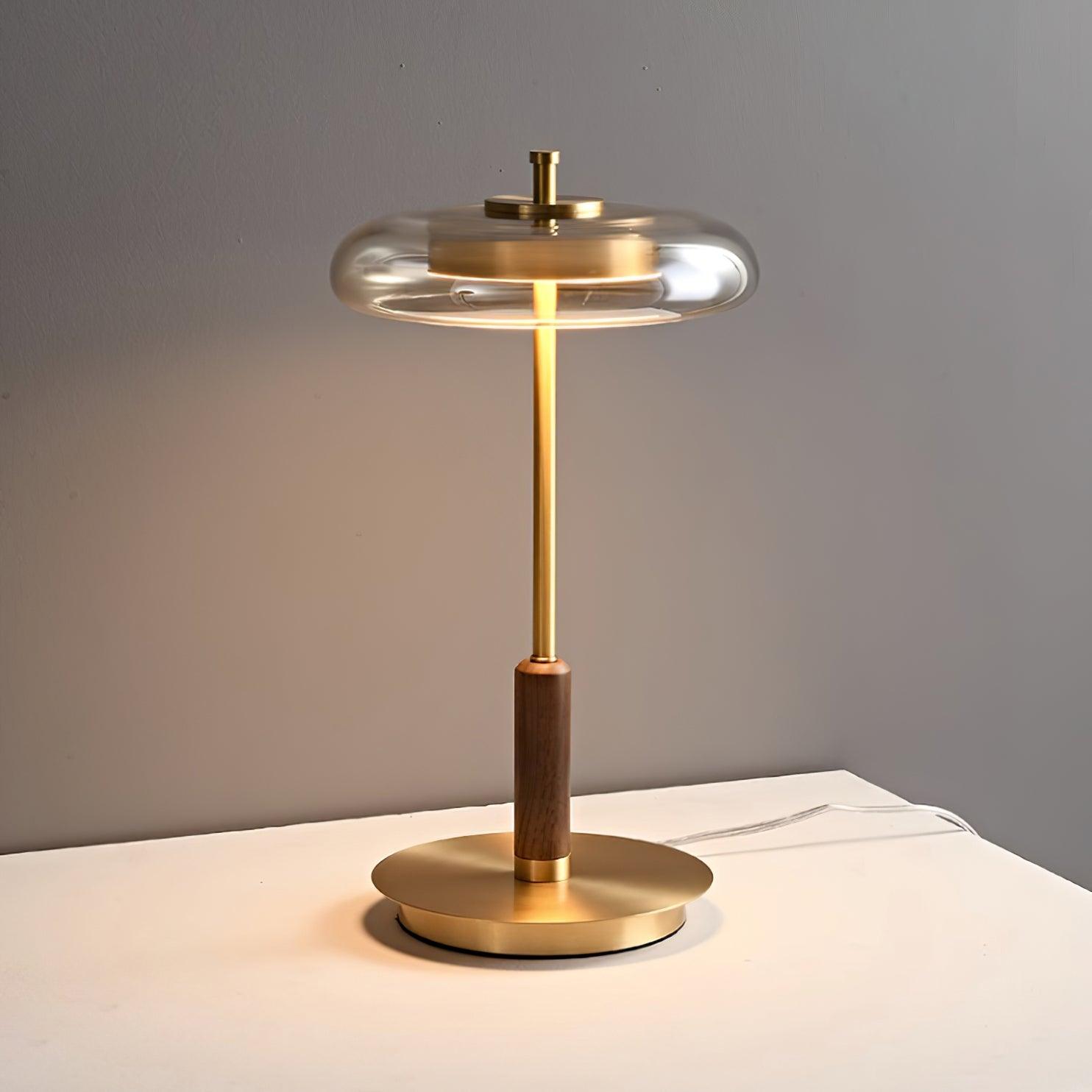 Lampada da tavolo Nelineno