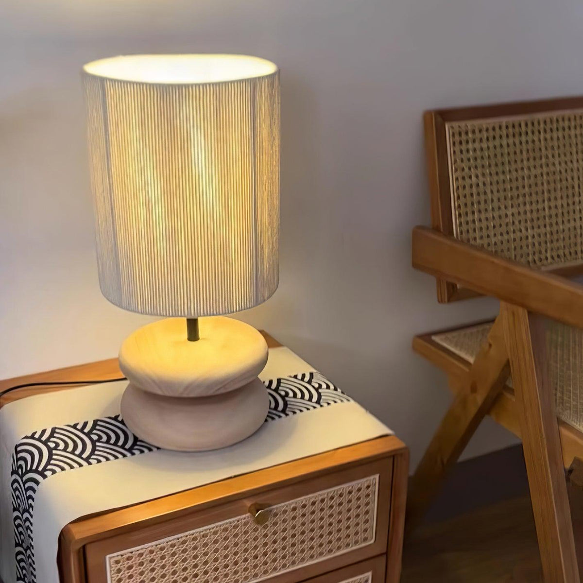 Wooden Modern Bedroom Table Lamp – detail 19