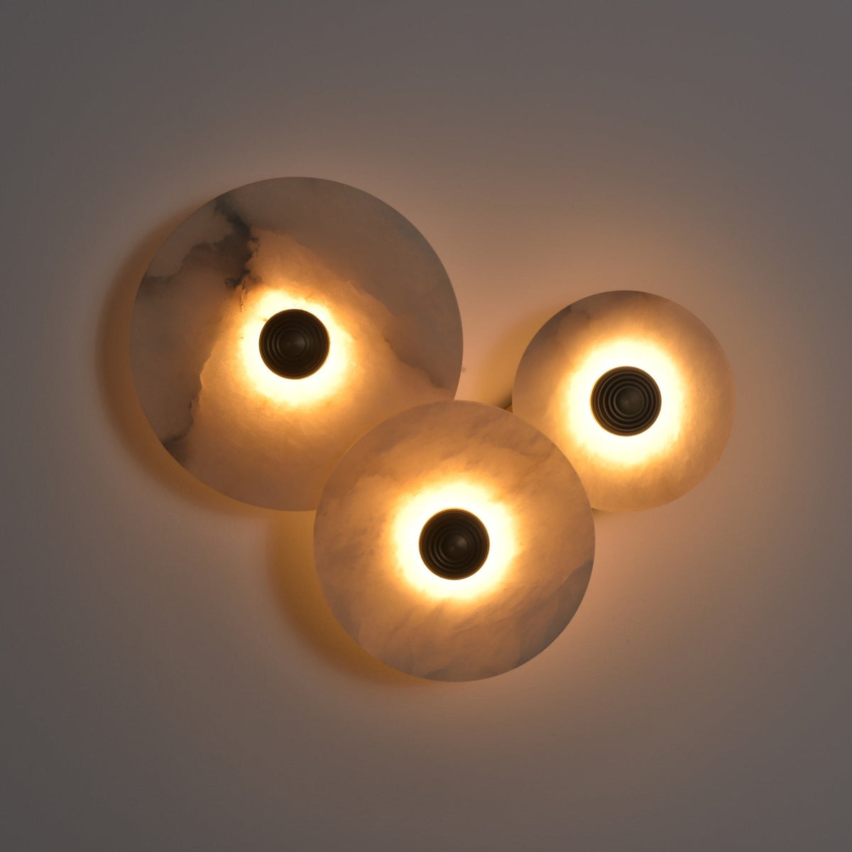 Nayra Alabaster Wall Lamp – detail 24