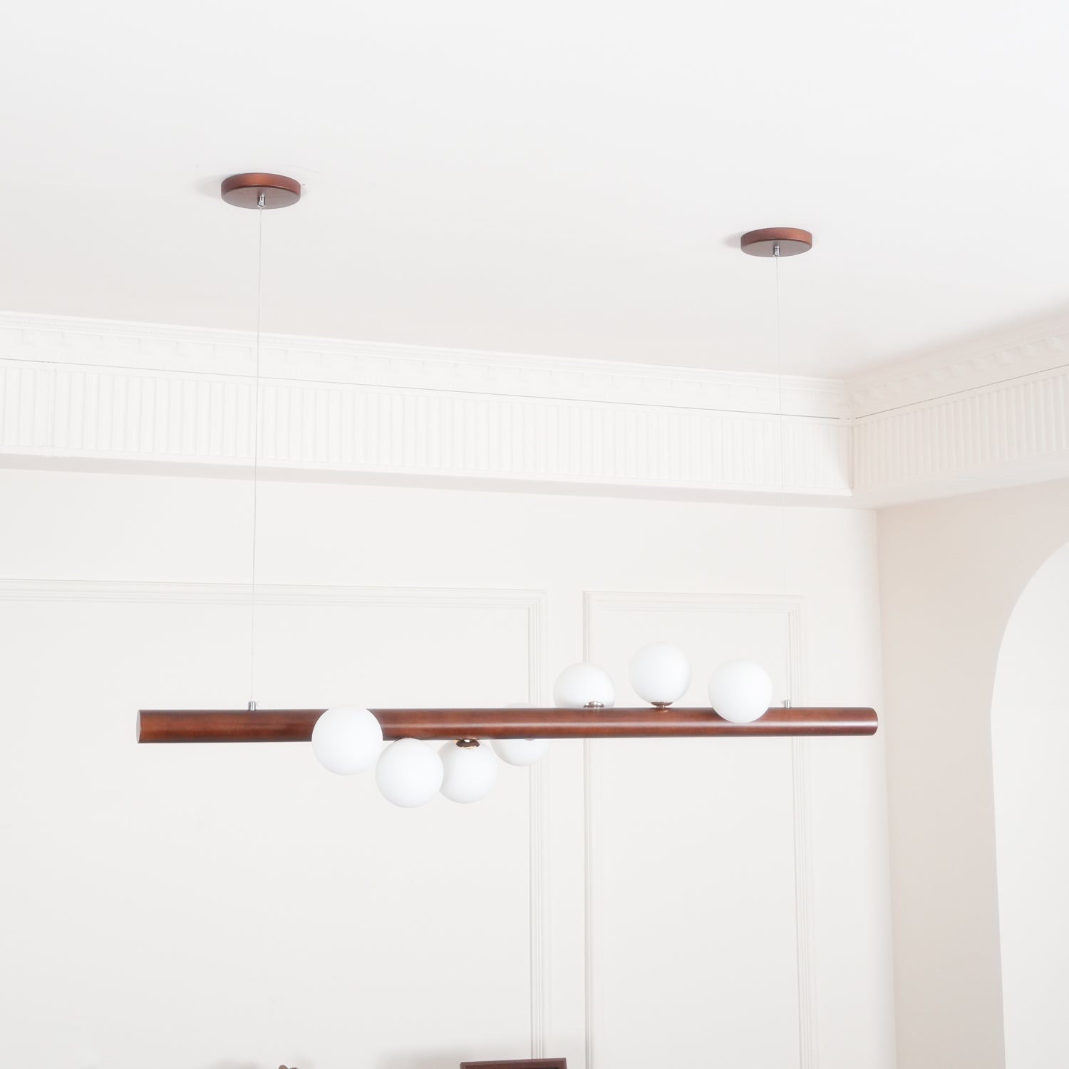 Lampada a sospensione lineare Seravino