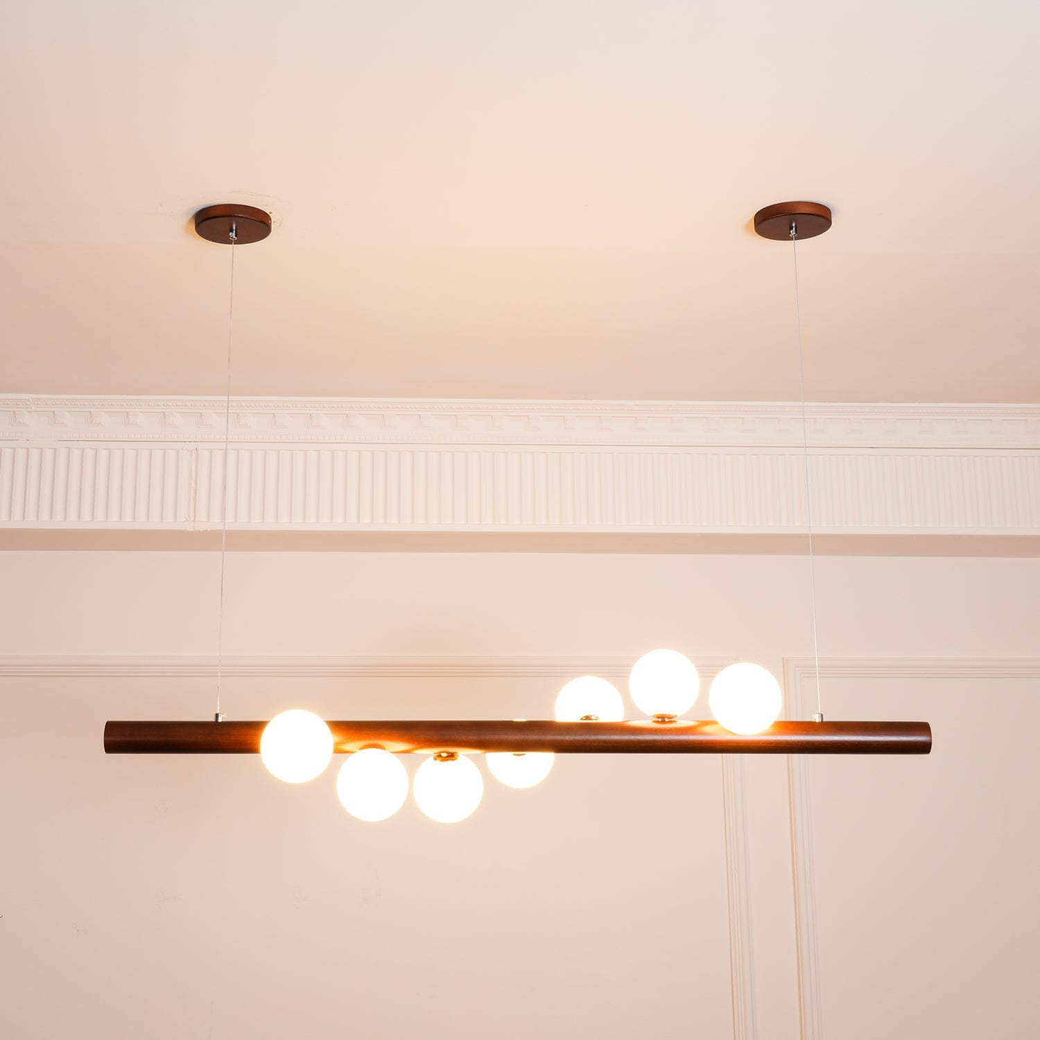 Lampada a sospensione lineare Seravino