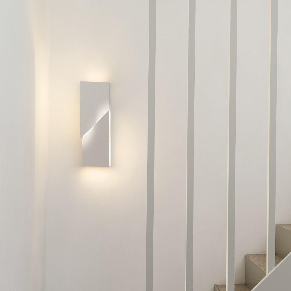 Shadows Grand Sconce – detail 31