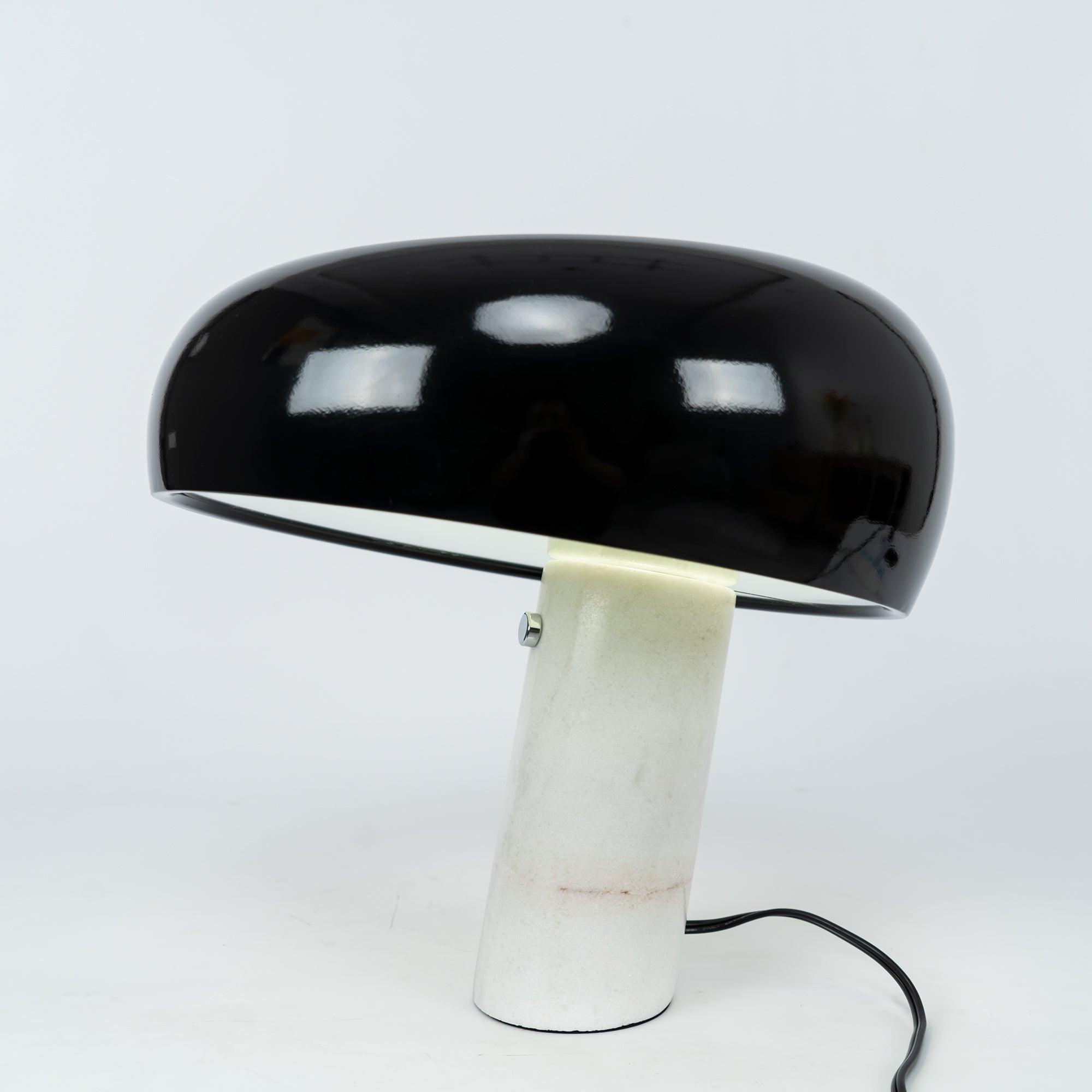 Lampada da tavolo Meleri