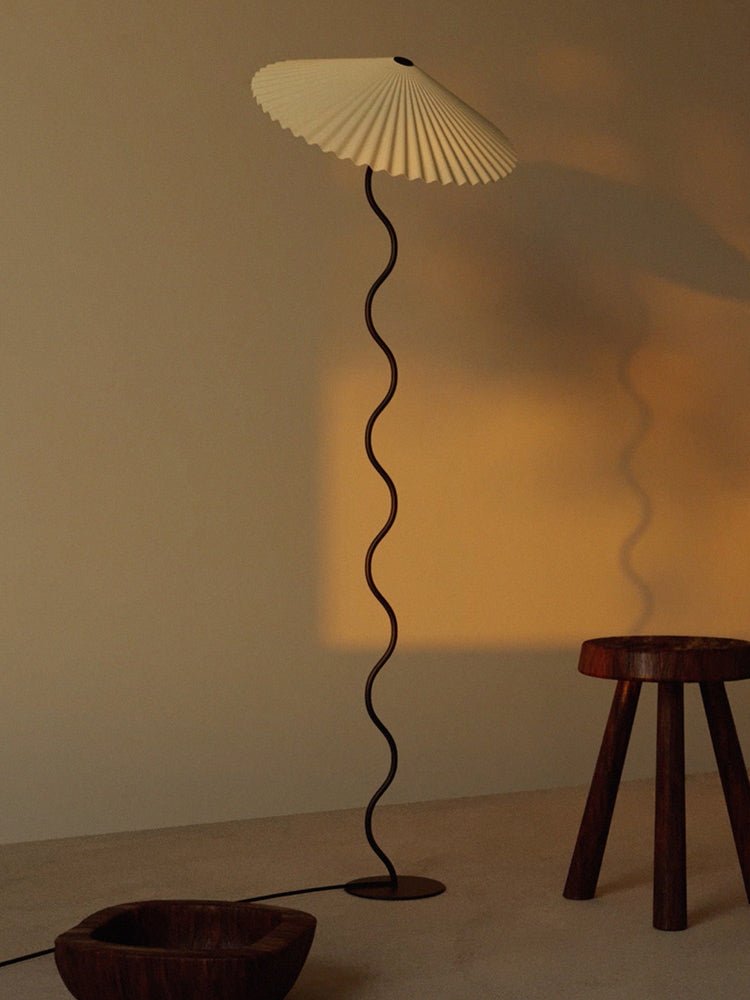 Lampada da terra ondulata Viliala