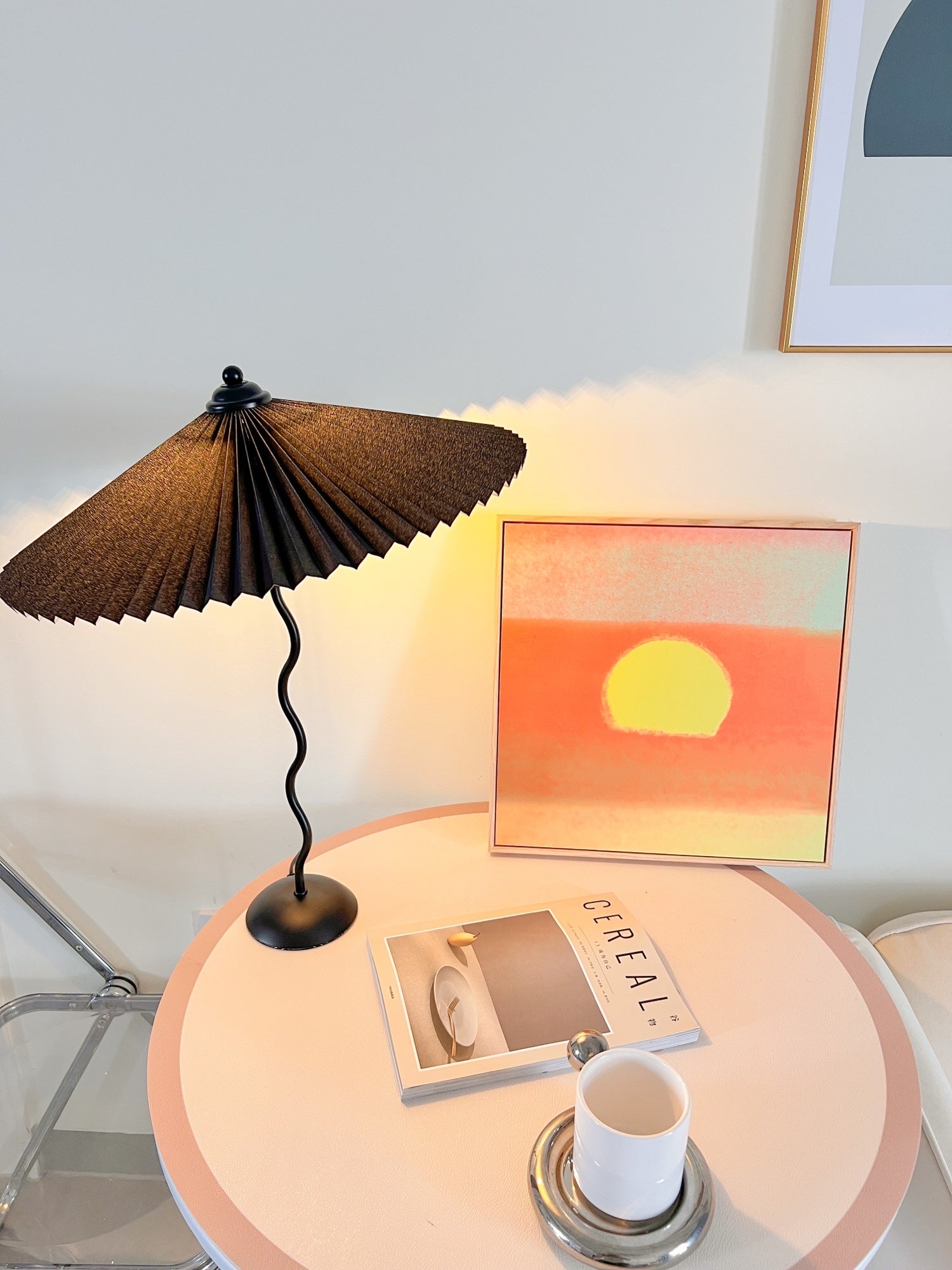 Lampada da tavolo ondulata Venelana