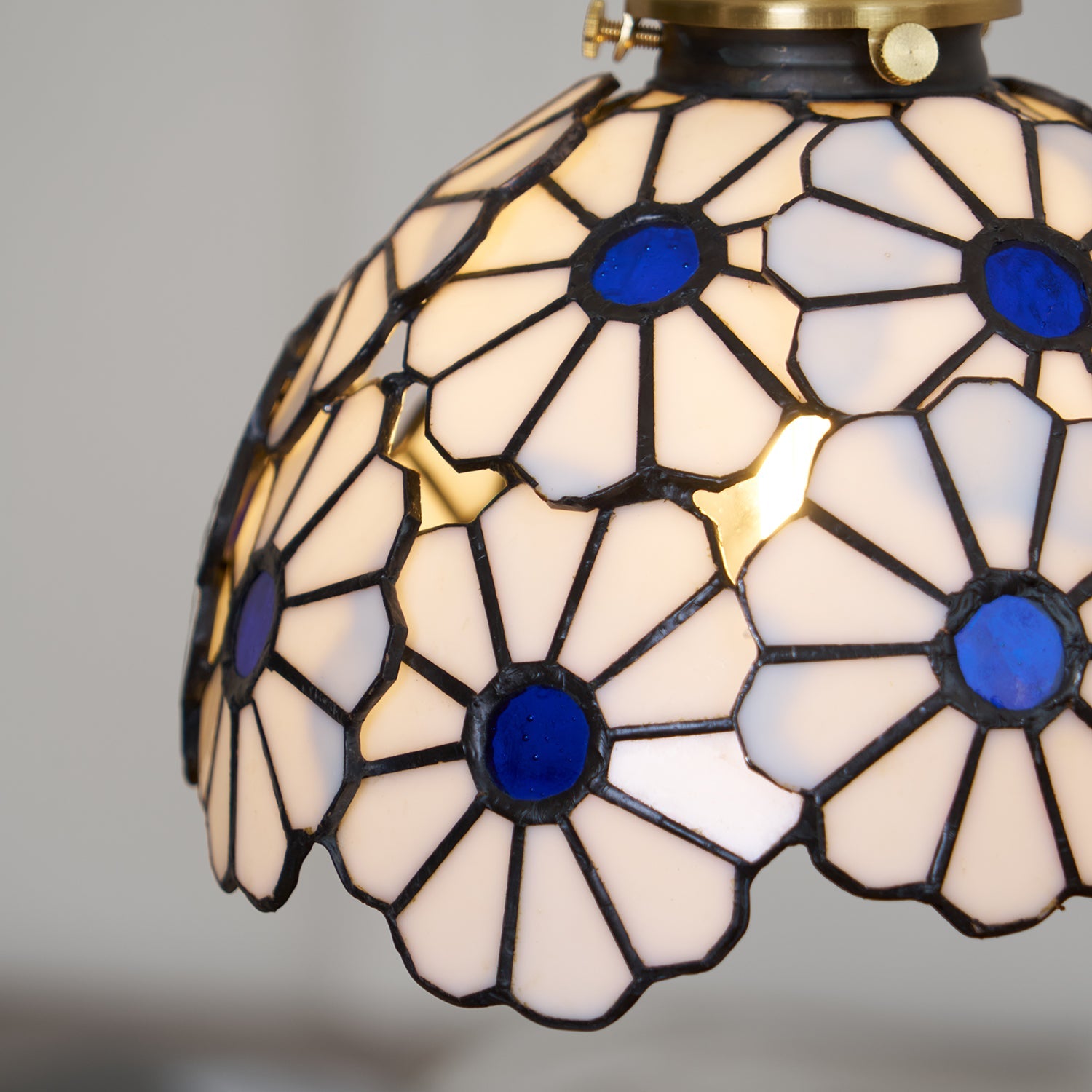 Lampada a sospensione floreale Anarelio