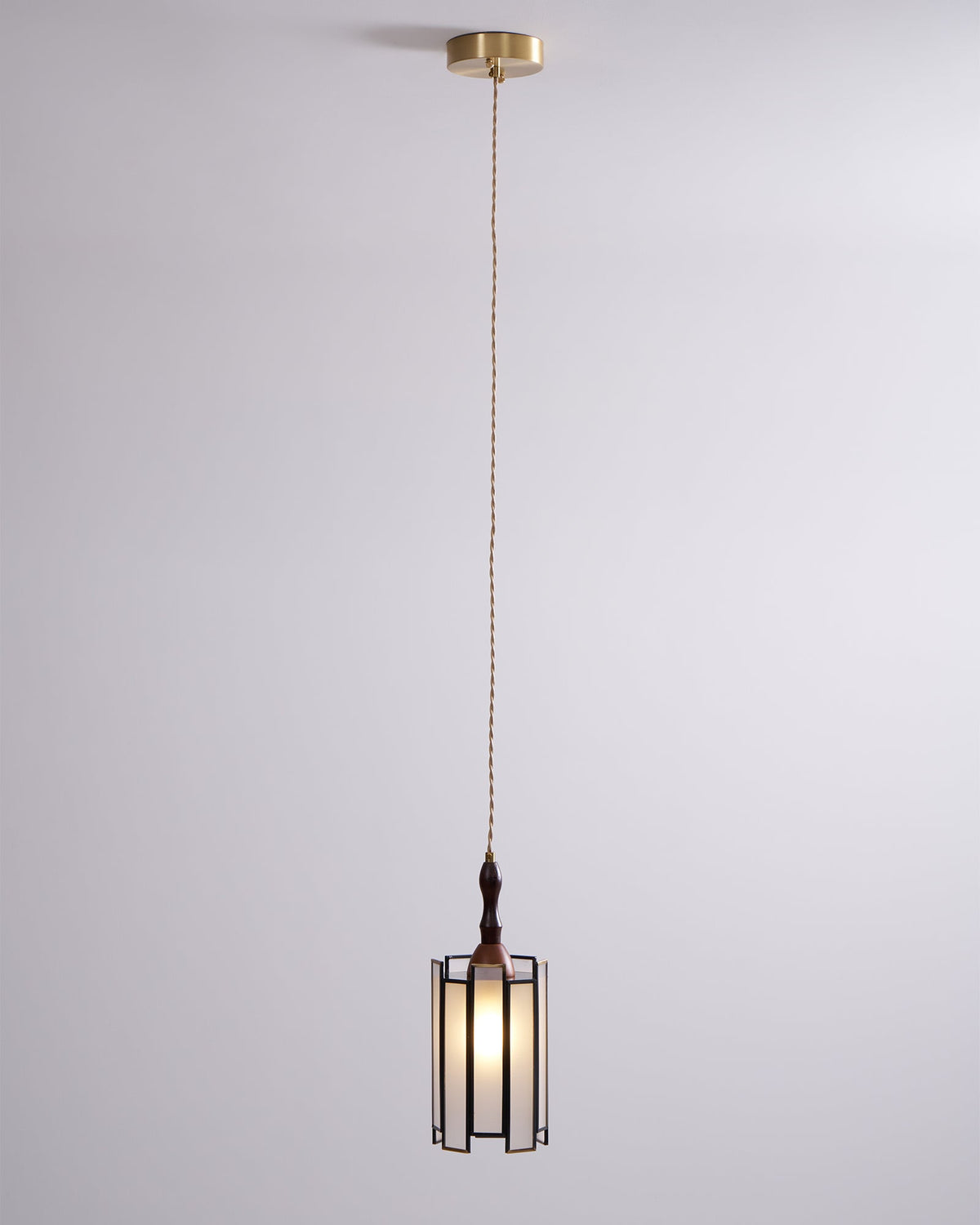 Tiffany Stained Glass Pendant Lamp - Vakkerlight