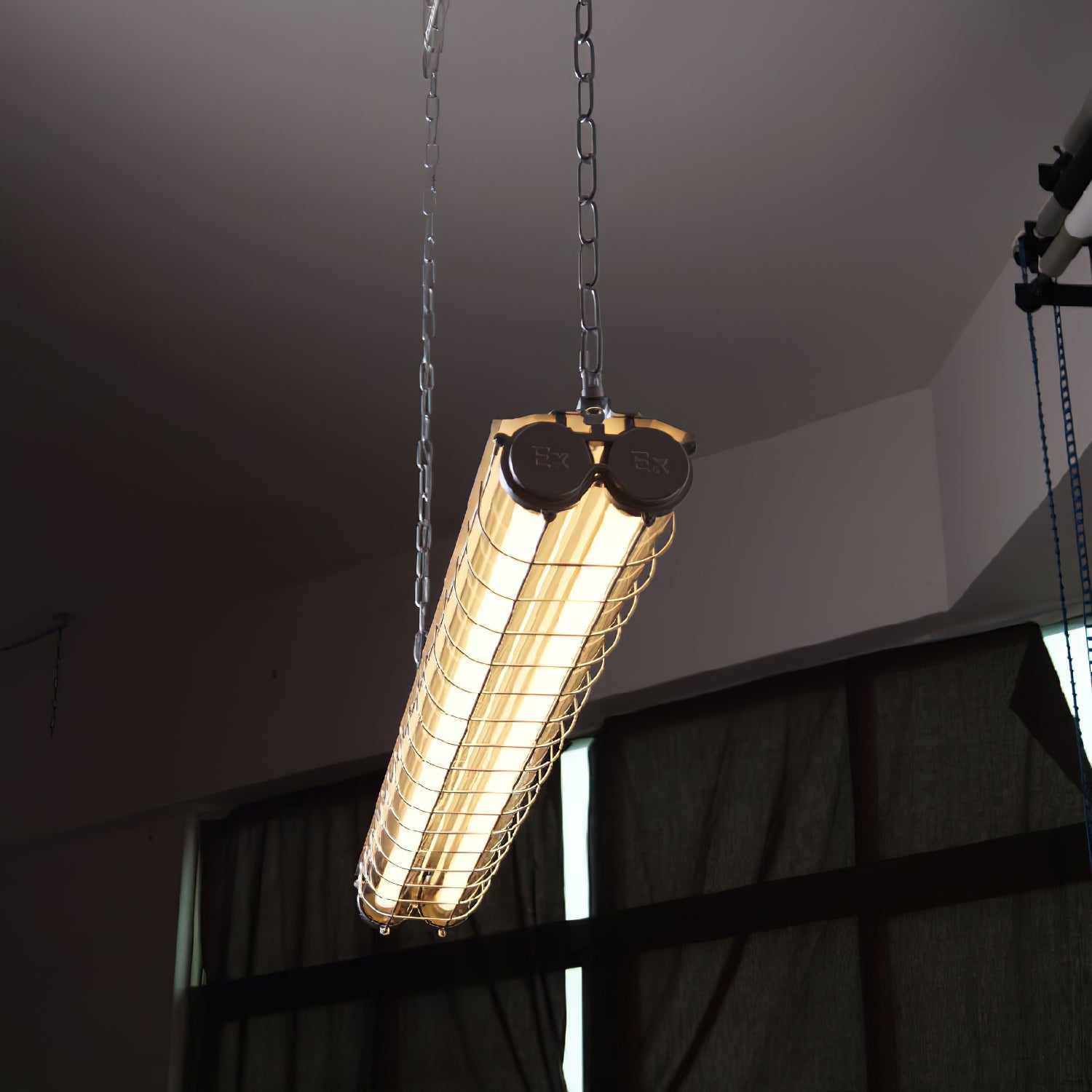 Lampada a sospensione tubolare Feniaetta