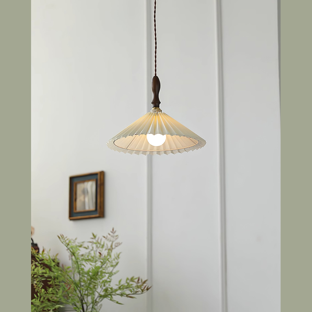 Lampada a sospensione plissettata Lavelale