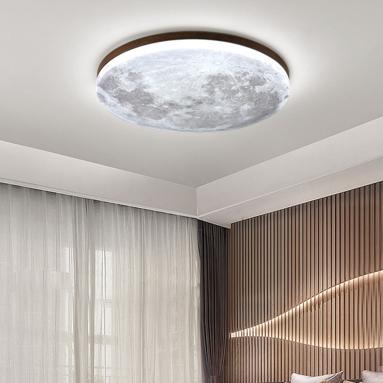 Lampada da soffitto Looro a forma di luna