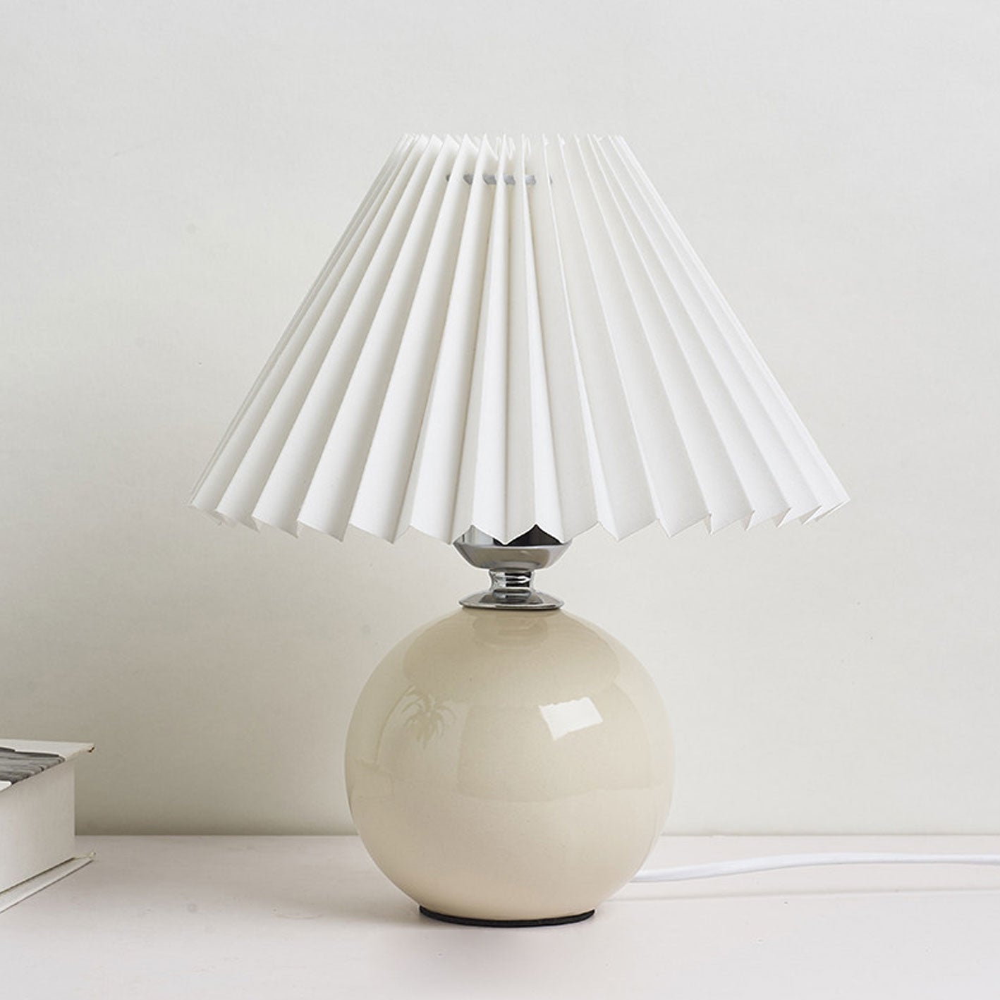 Lampada da tavolo vintage Pelenora