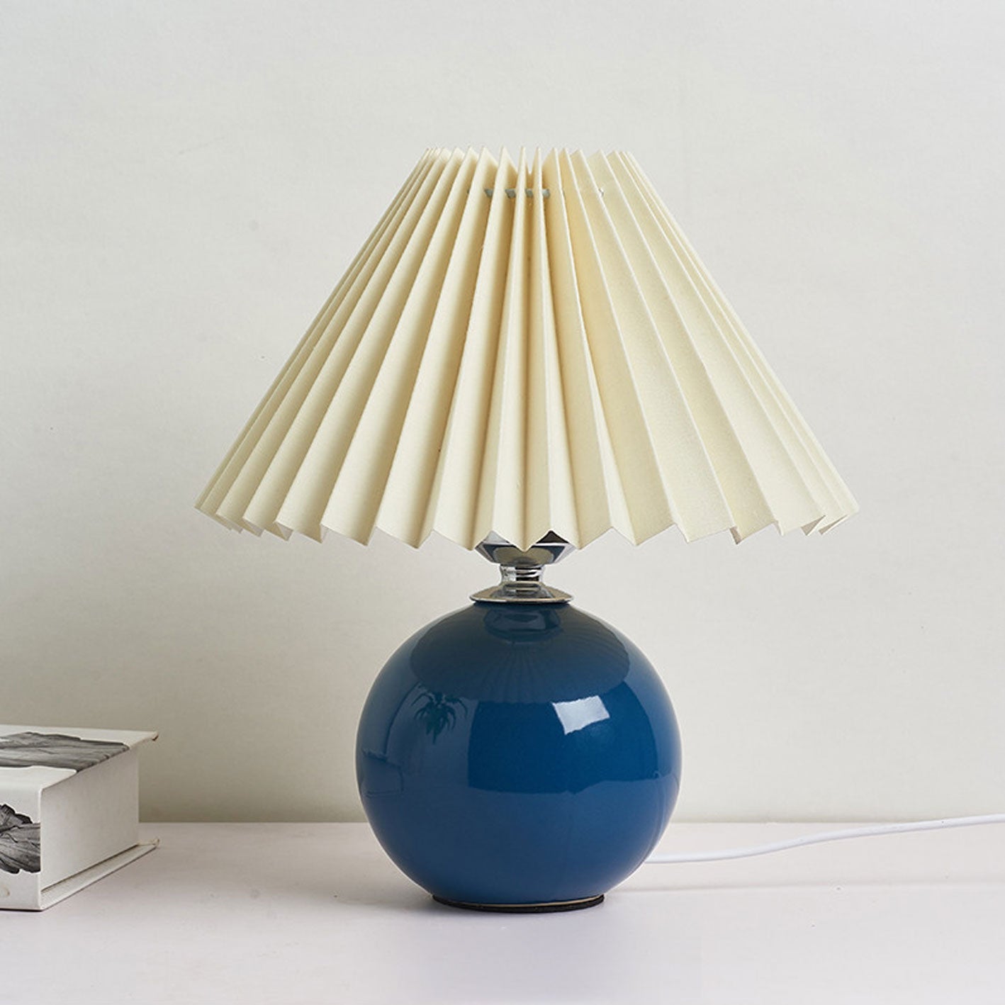 Lampada da tavolo vintage Pelenora