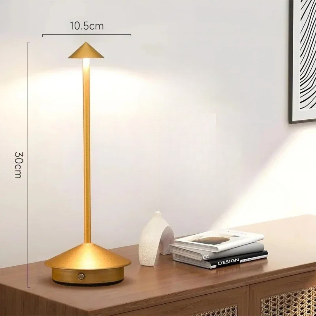 Lampada da tavolo conica Lumiana