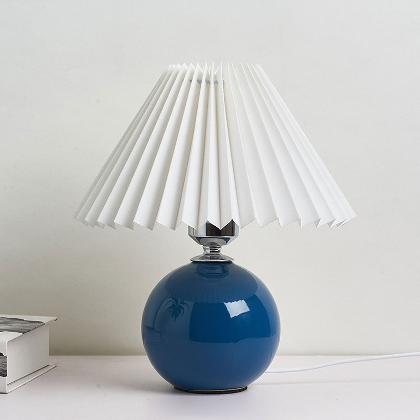 Lampada da tavolo vintage Pelenora
