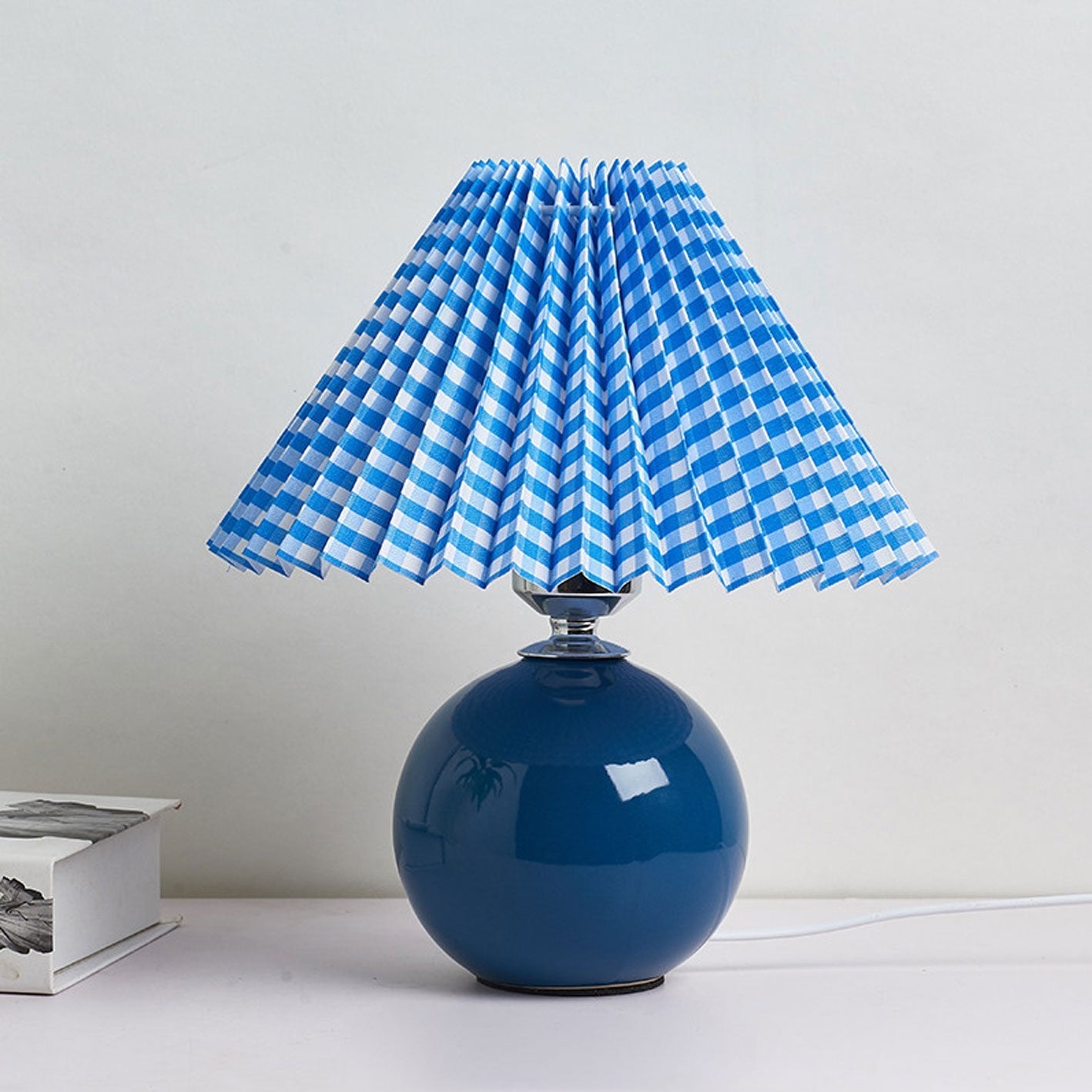 Lampada da tavolo vintage Pelenora